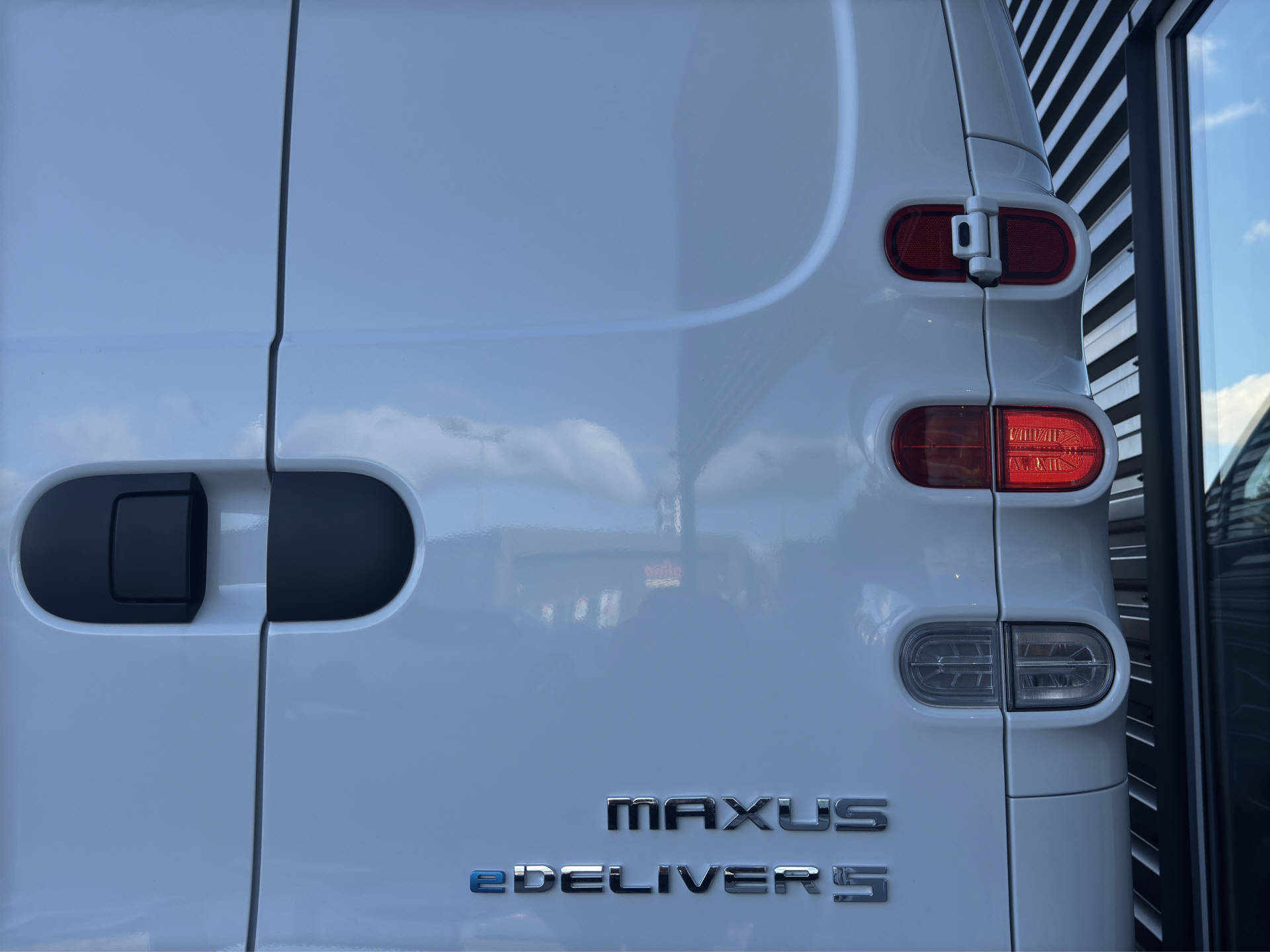 MAXUS eDeliver 5 Kaw. E-Motor 64kWh-image-15