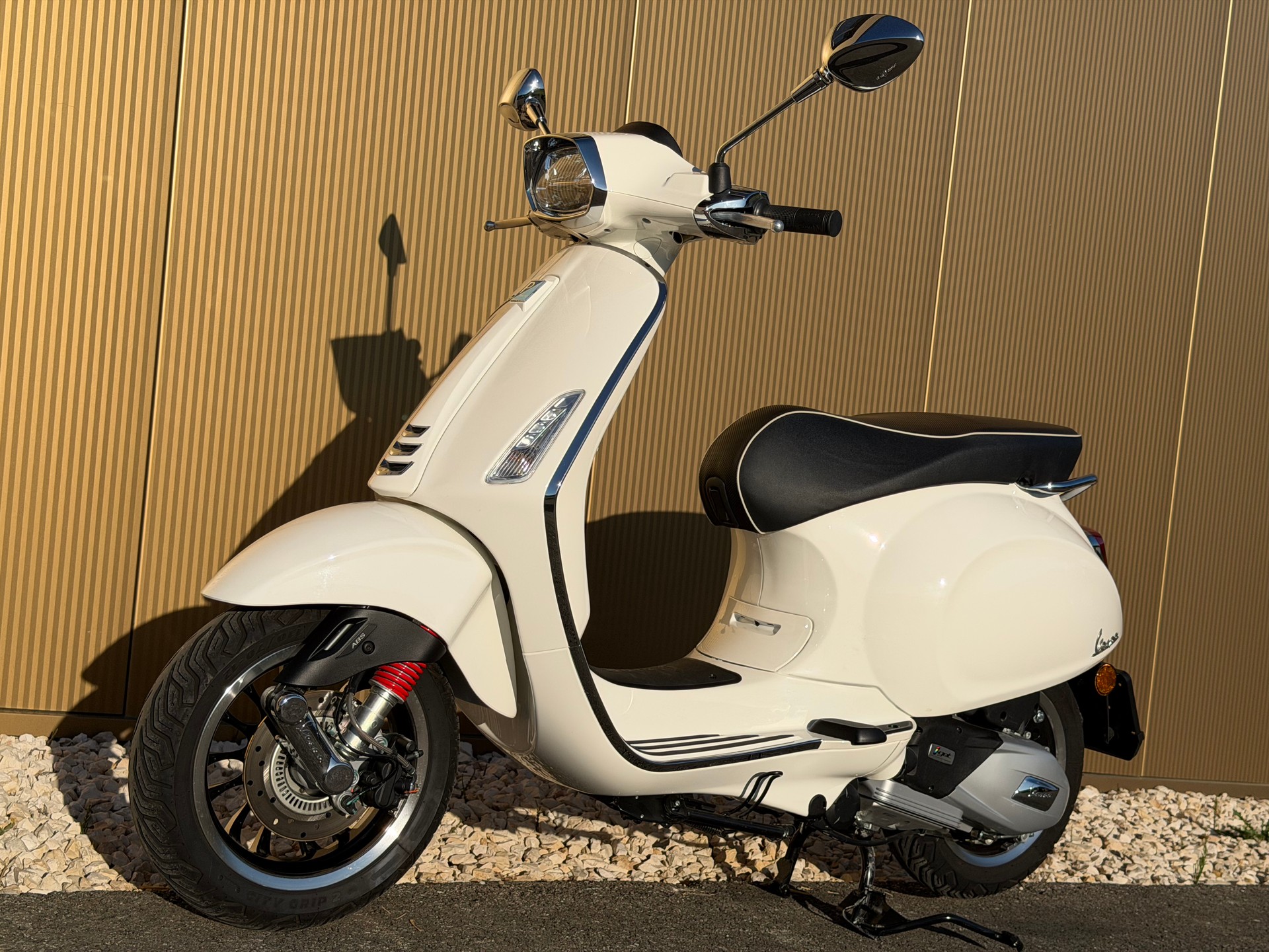 PIAGGIO Vespa 125 Sprint ABS-image-9