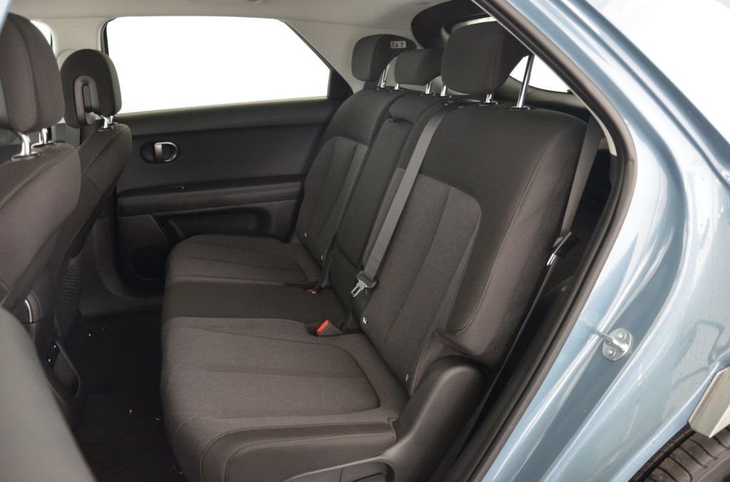 HYUNDAI Ioniq 5 Go Plus 84kWh 4WD-image-13