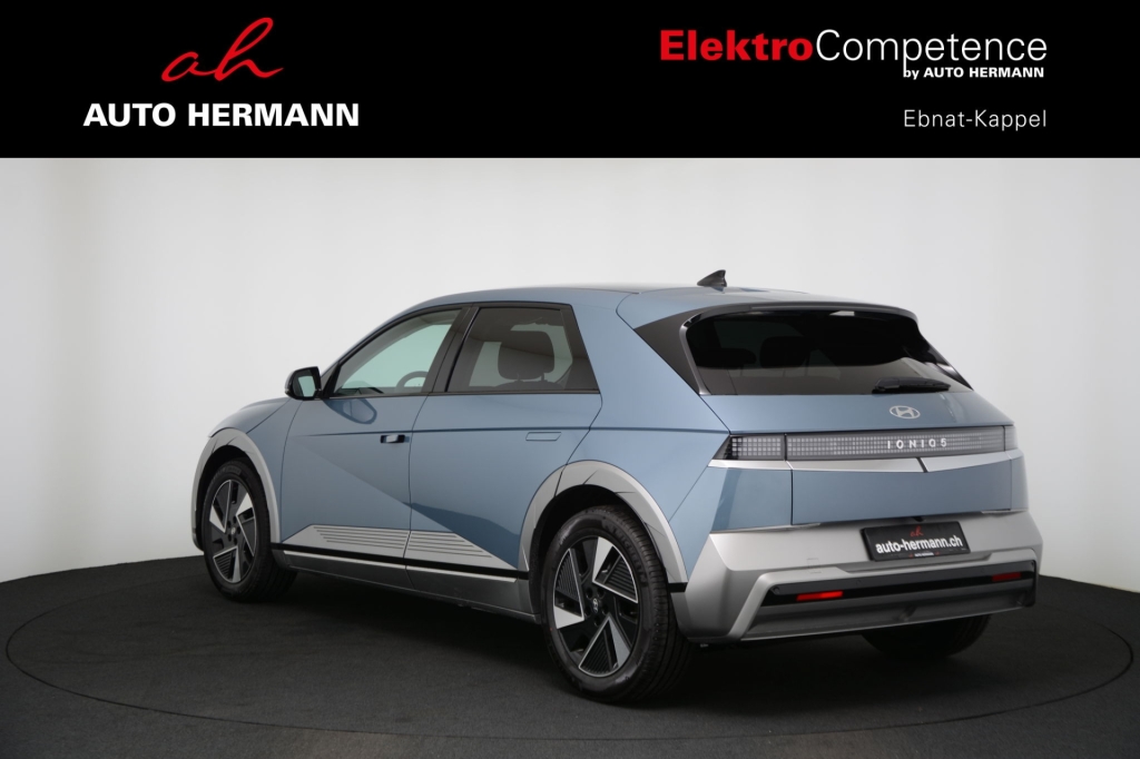 HYUNDAI Ioniq 5 Go Plus 84kWh 4WD-image-4