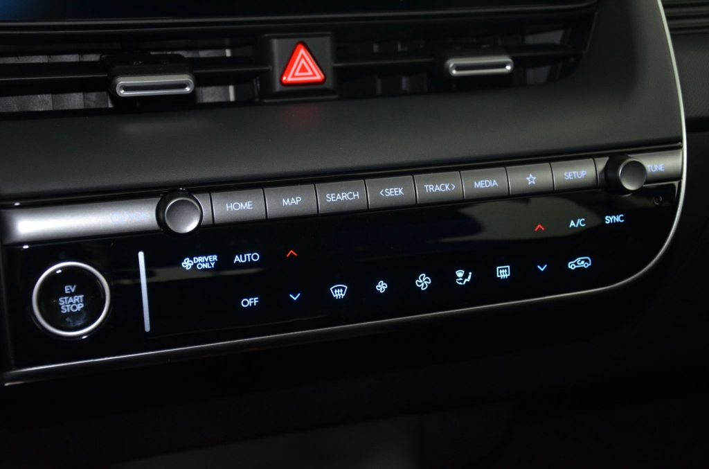 HYUNDAI Ioniq 5 Go Plus 84kWh 4WD-image-22
