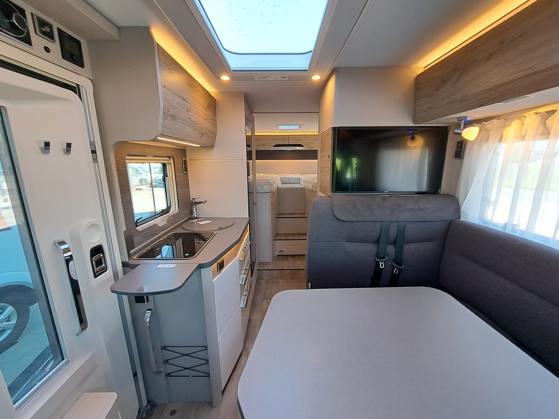 HYMER Exsis T 580 Pure-image-8