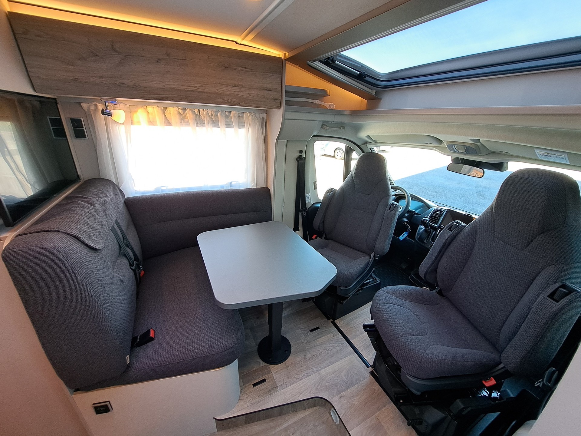 HYMER Exsis T 580 Pure-image-1