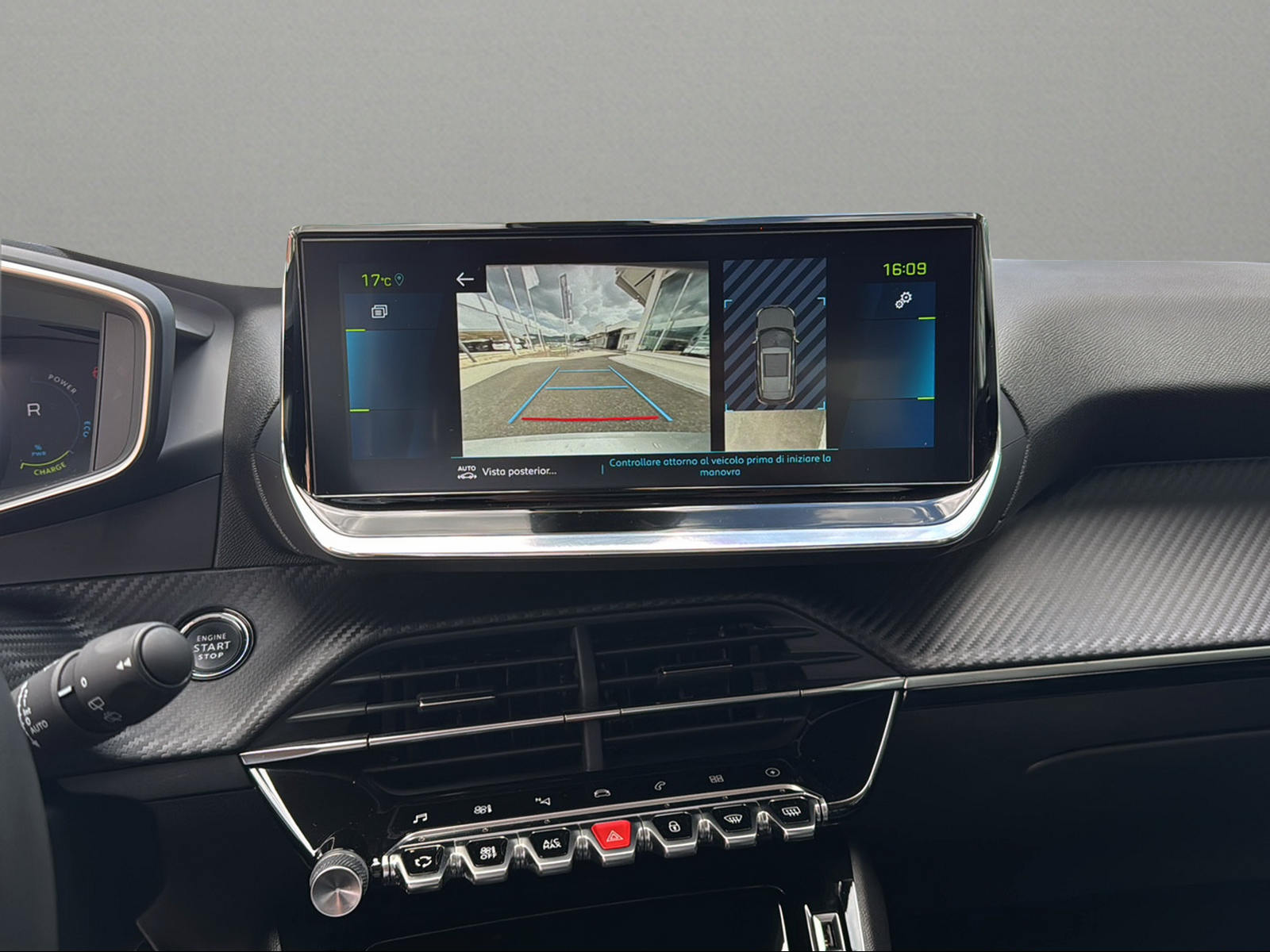 PEUGEOT 2008 e Active Pack-image-6