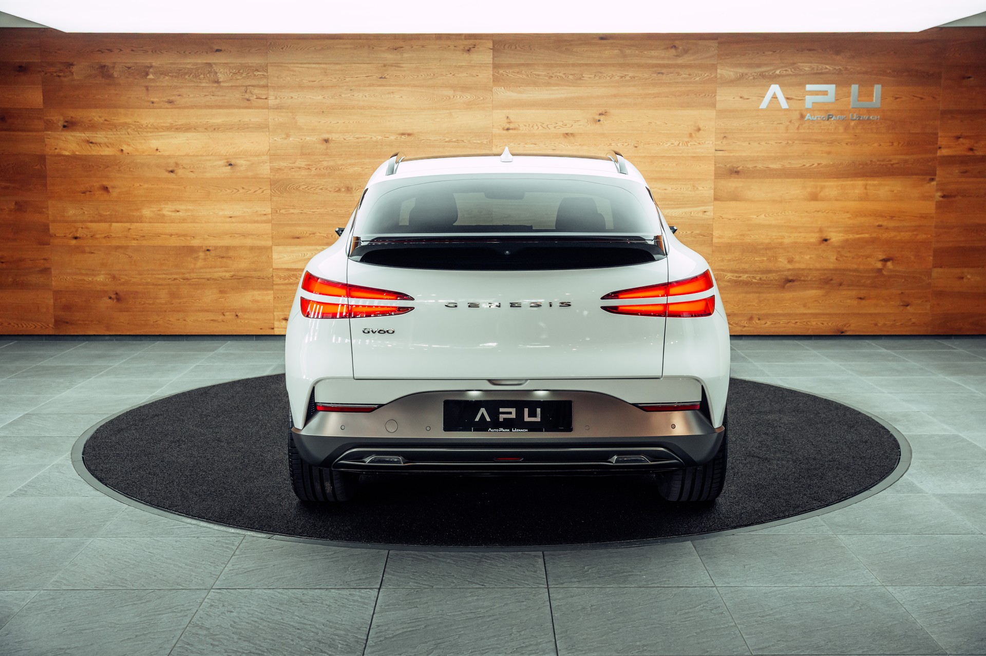 GENESIS GV60 77.4 kWh Sport AWD-image-18