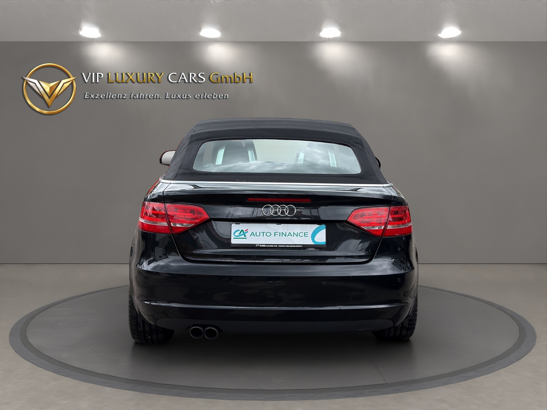 AUDI A3 Cabriolet 1.8 TFSI Attraction S-Line-image-6