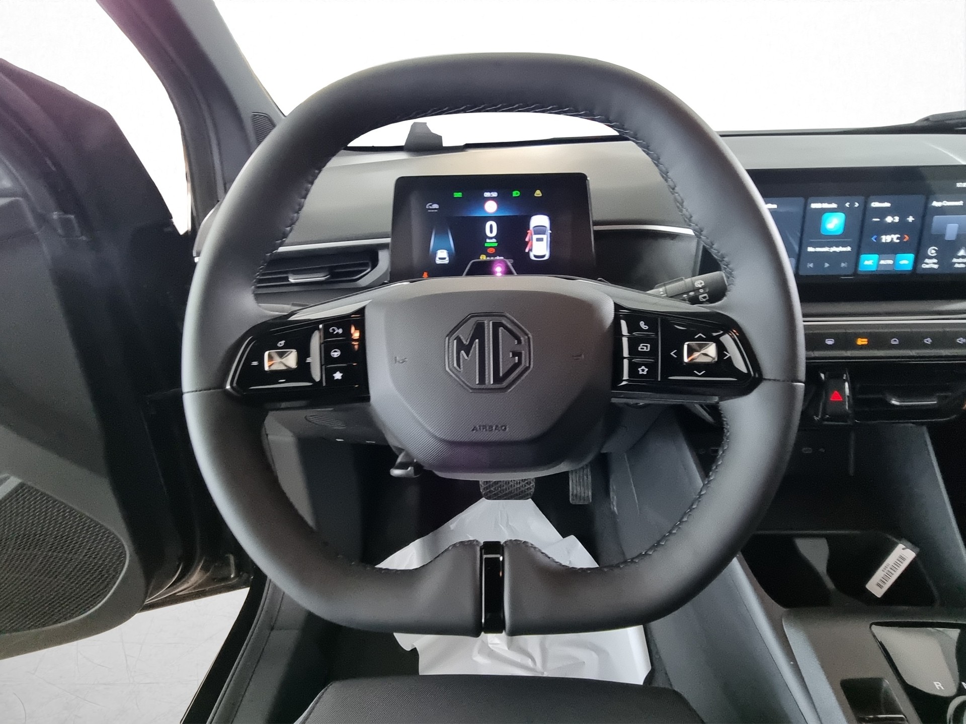MG MG3 1.5 Hybrid Luxury Aut.-image-8