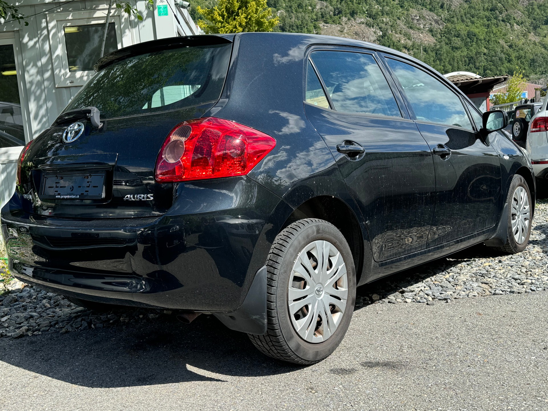 TOYOTA Auris 1.6 Linea Sol-image-6