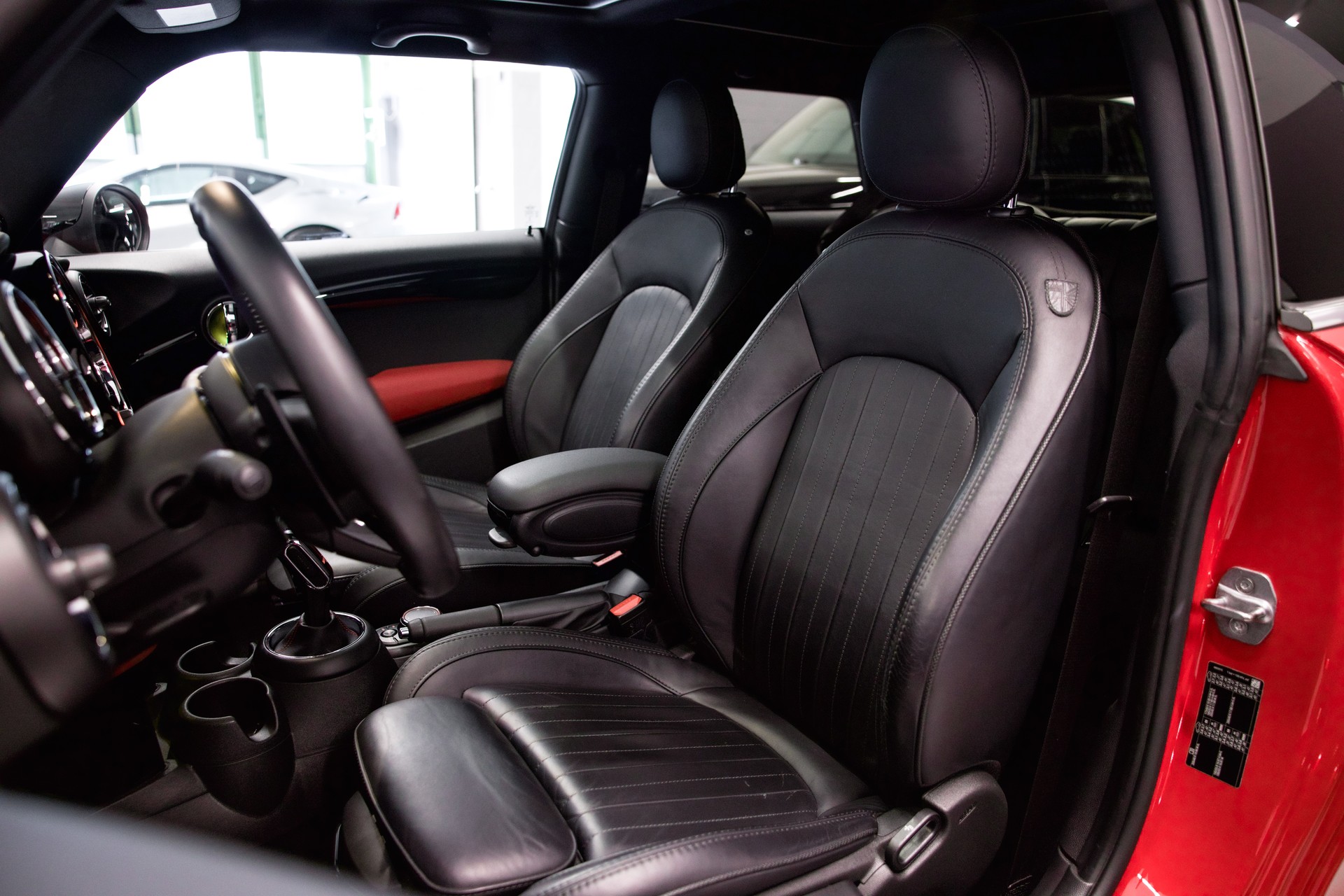 MINI Mini Cooper S Steptronic DKG-image-19