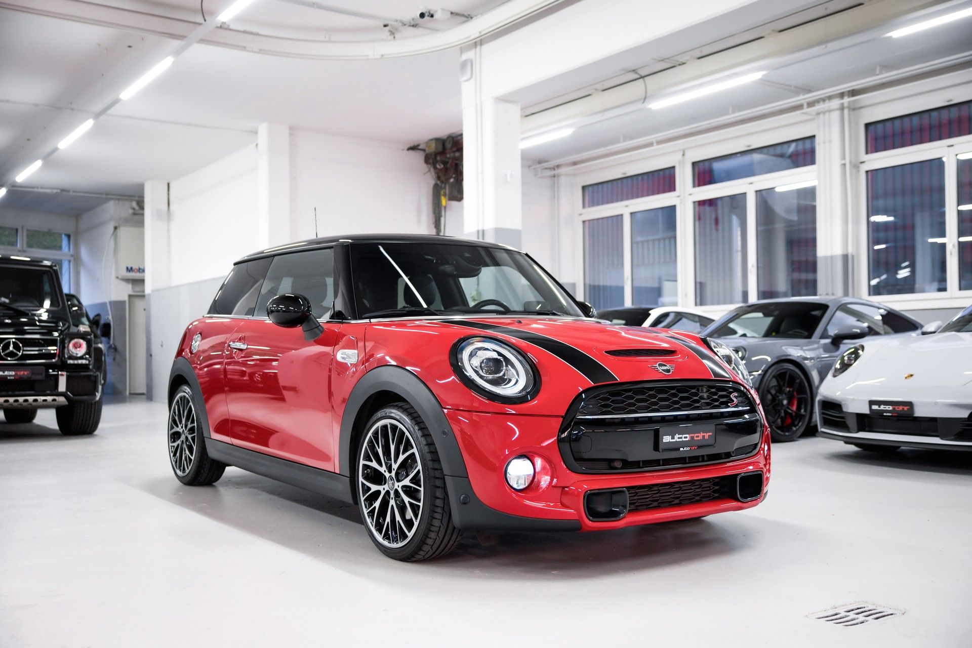 MINI Mini Cooper S Steptronic DKG-showroom-element-2