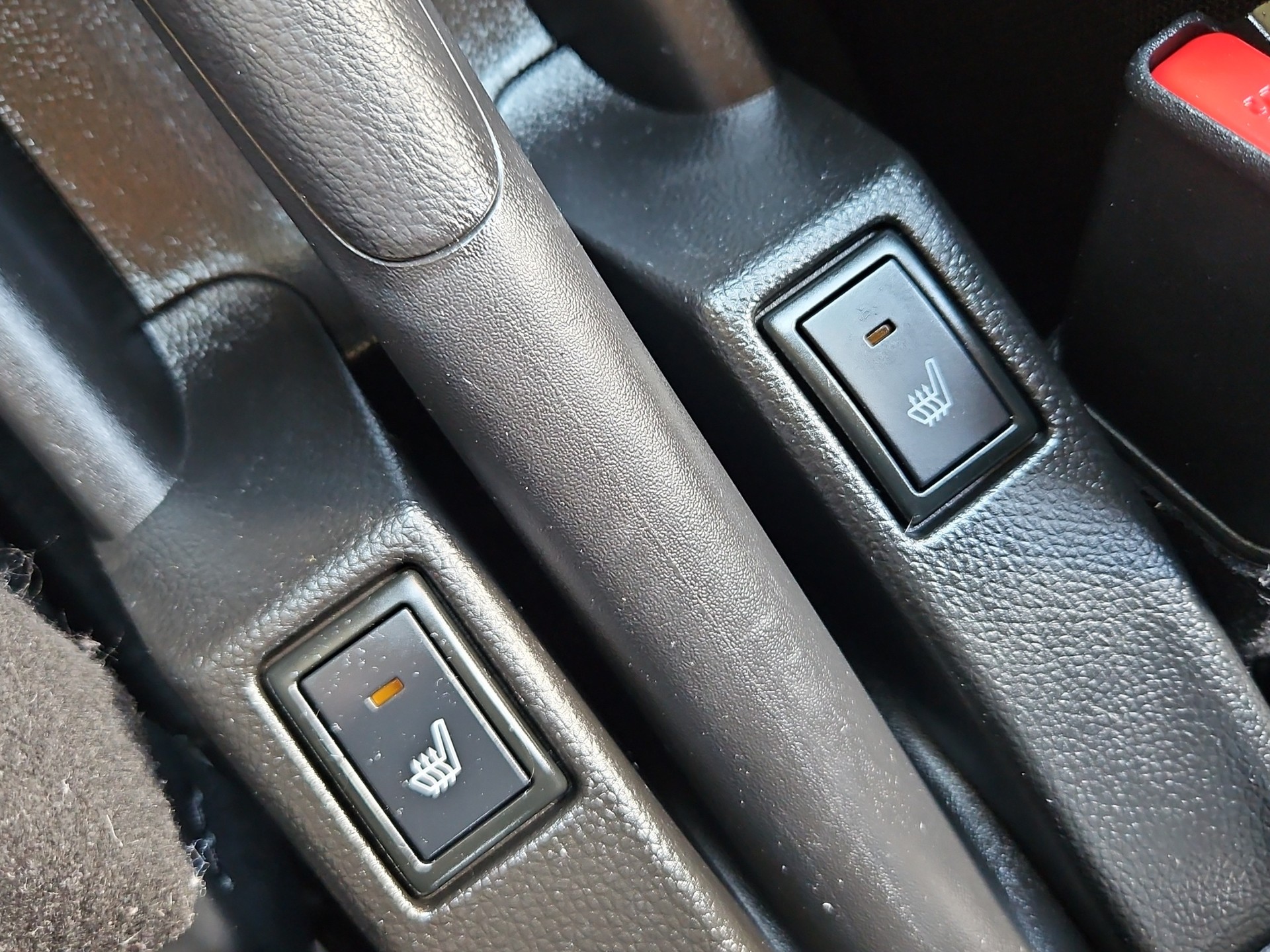 SUZUKI Swift 1.0i Compact Top Hybrid-image-17