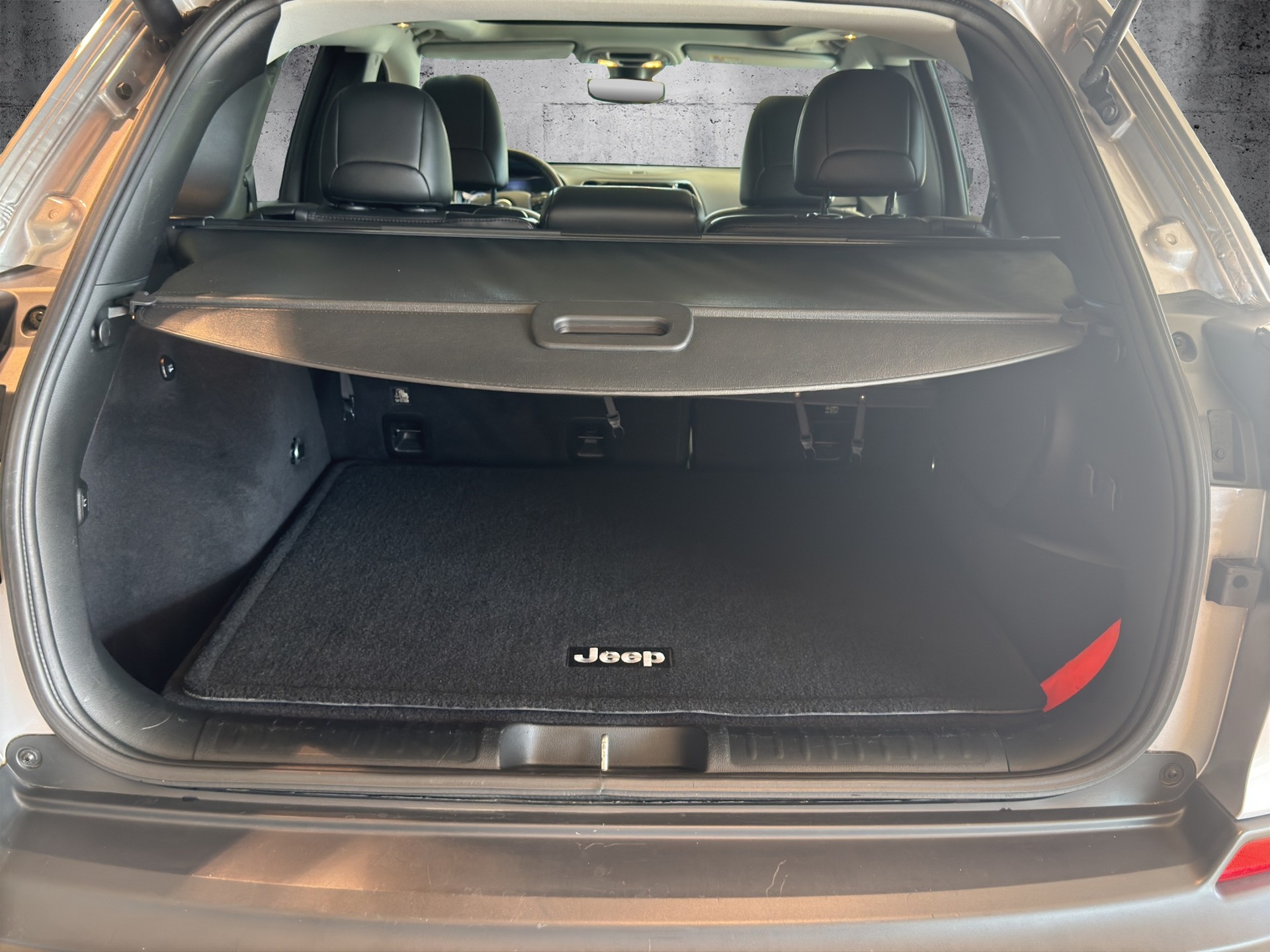 JEEP Cherokee 2.2MJ Limited AWD Drive II 9ATX-image-11
