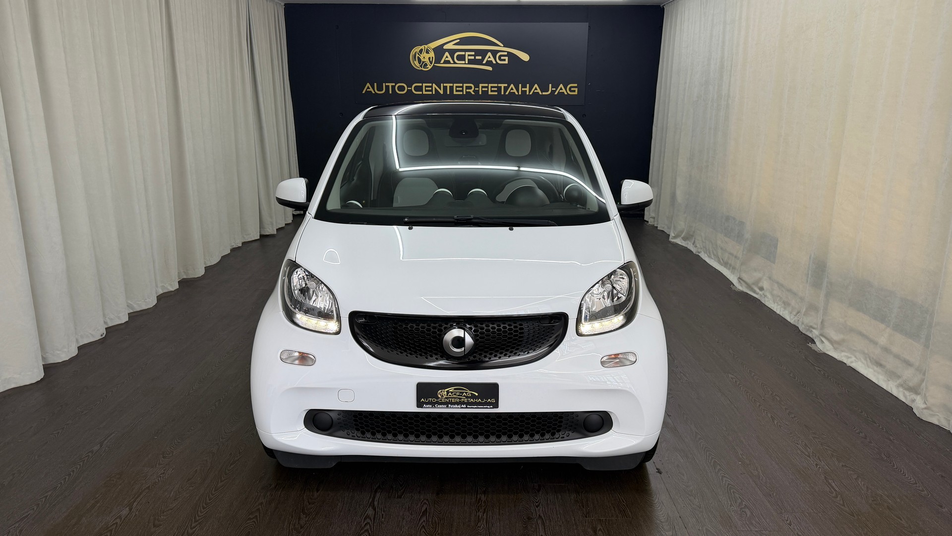 SMART fortwo passion-showroom-element-1