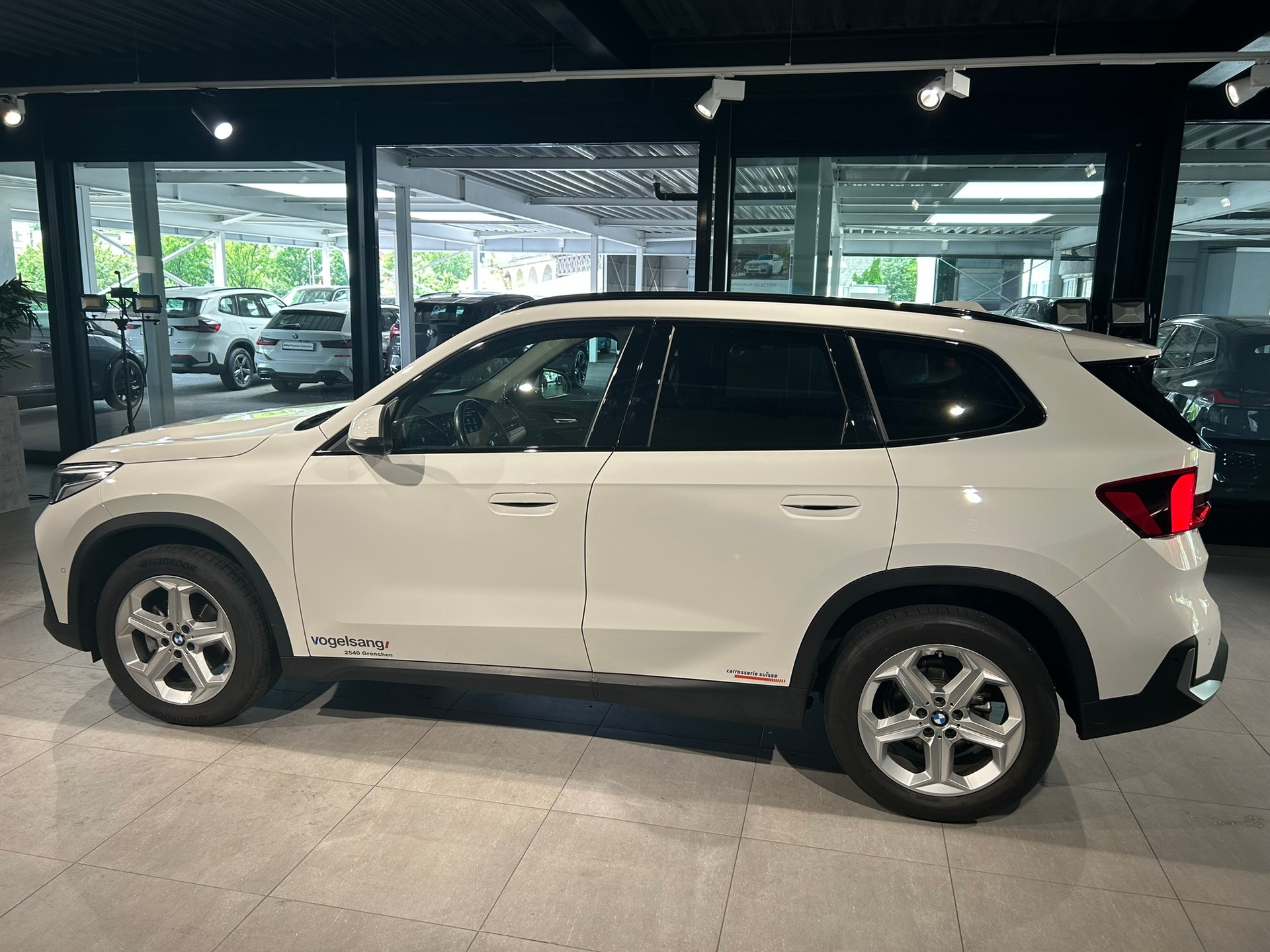 BMW X1 sDrive 18i-image-4