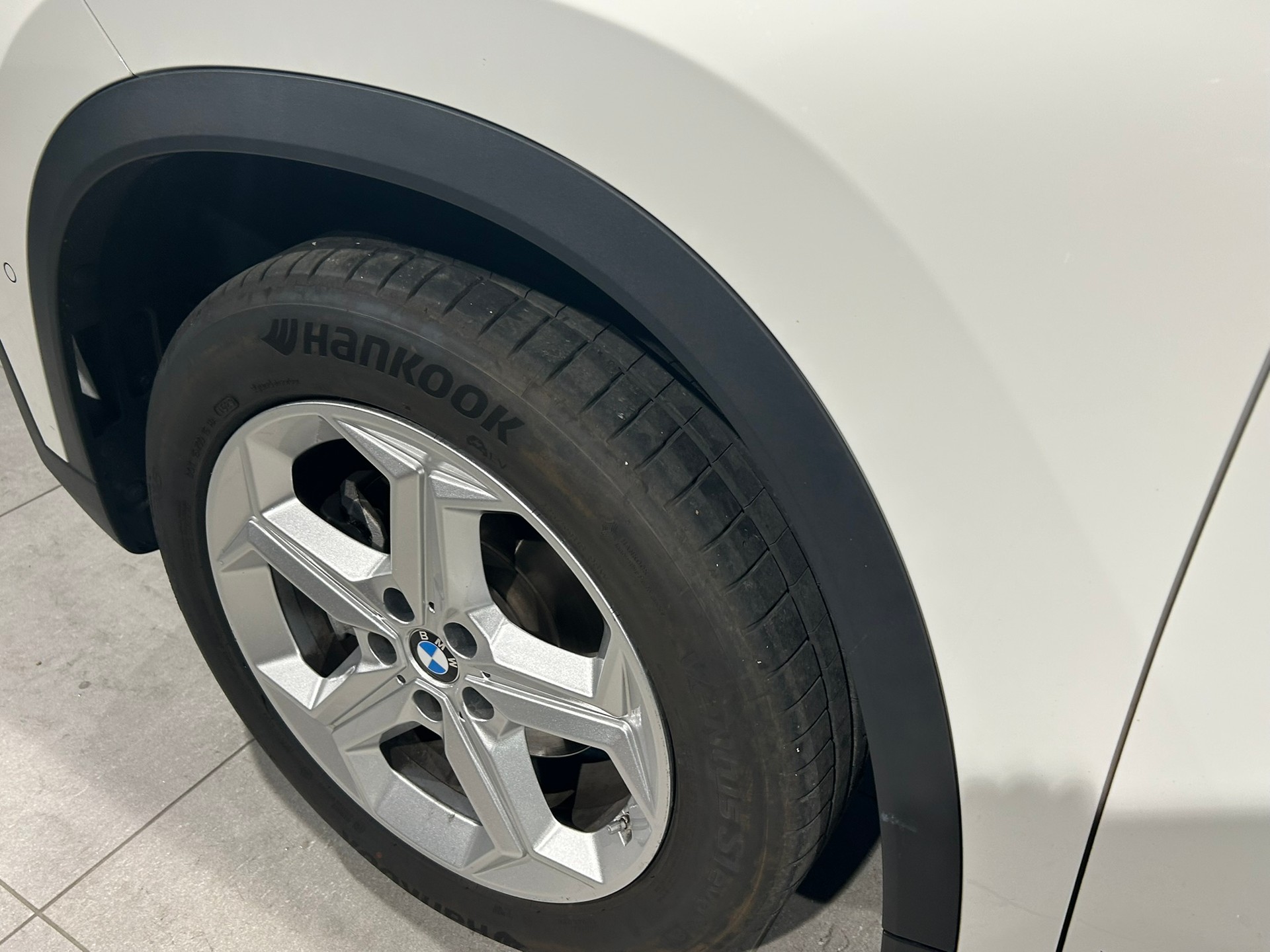 BMW X1 sDrive 18i-image-19