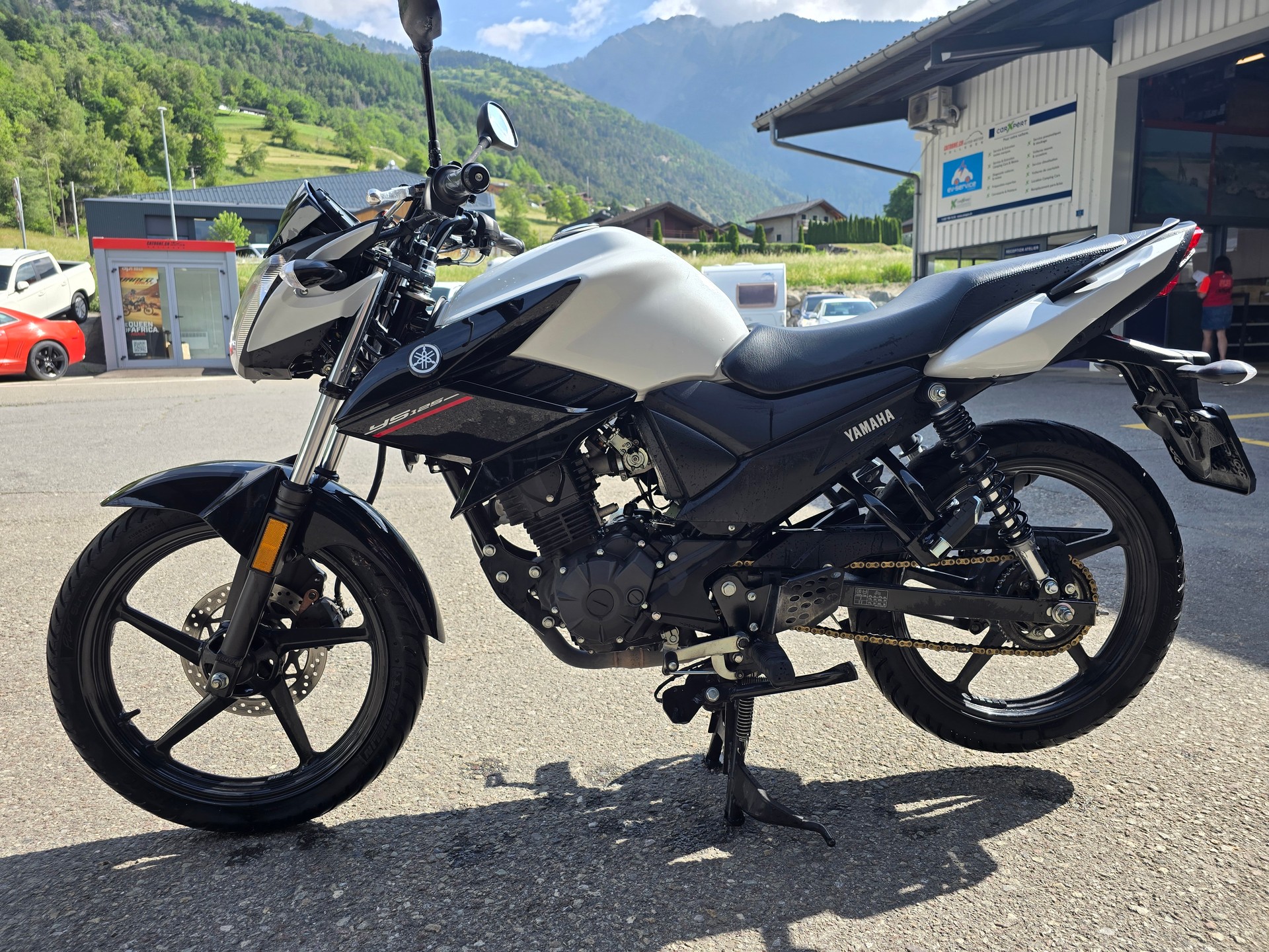YAMAHA 125-image-5
