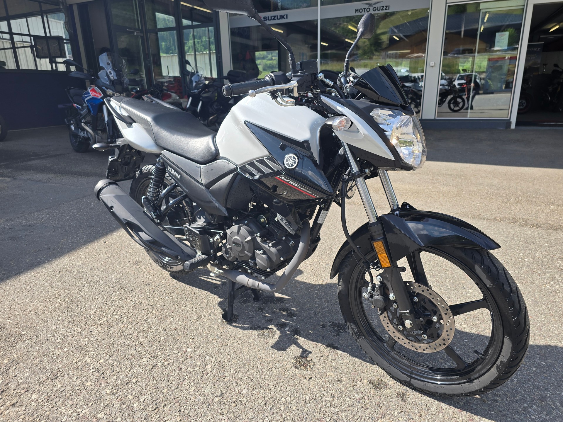 YAMAHA 125-image-1