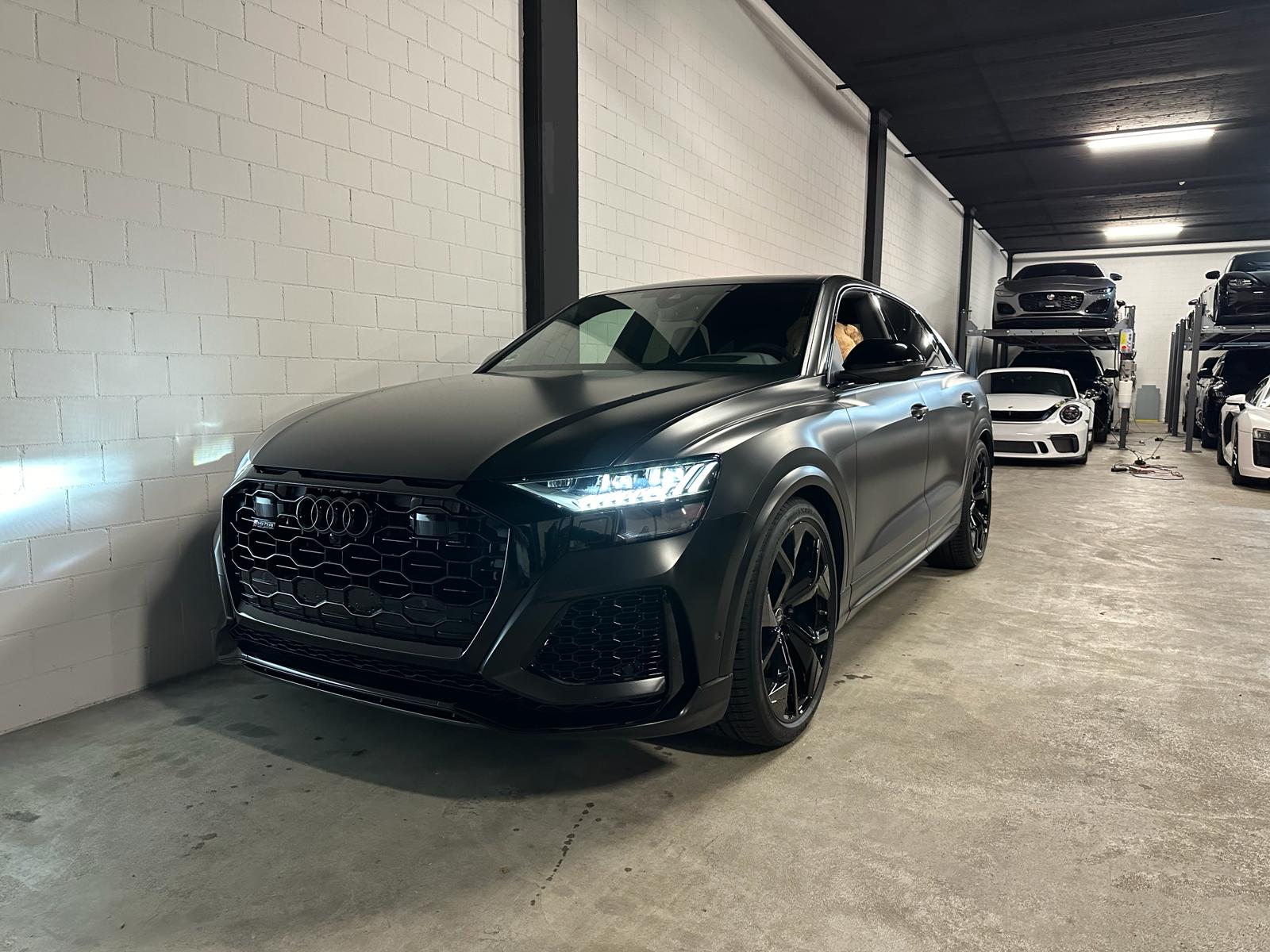 AUDI RSQ8 quattro tiptronic Vollausstattung-showroom-element-1