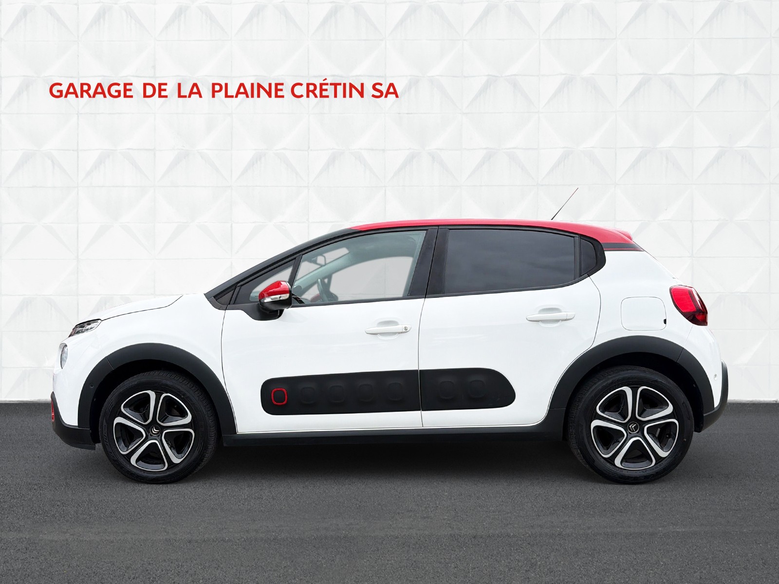 CITROEN C3 1.2i Shine-showroom-element-2