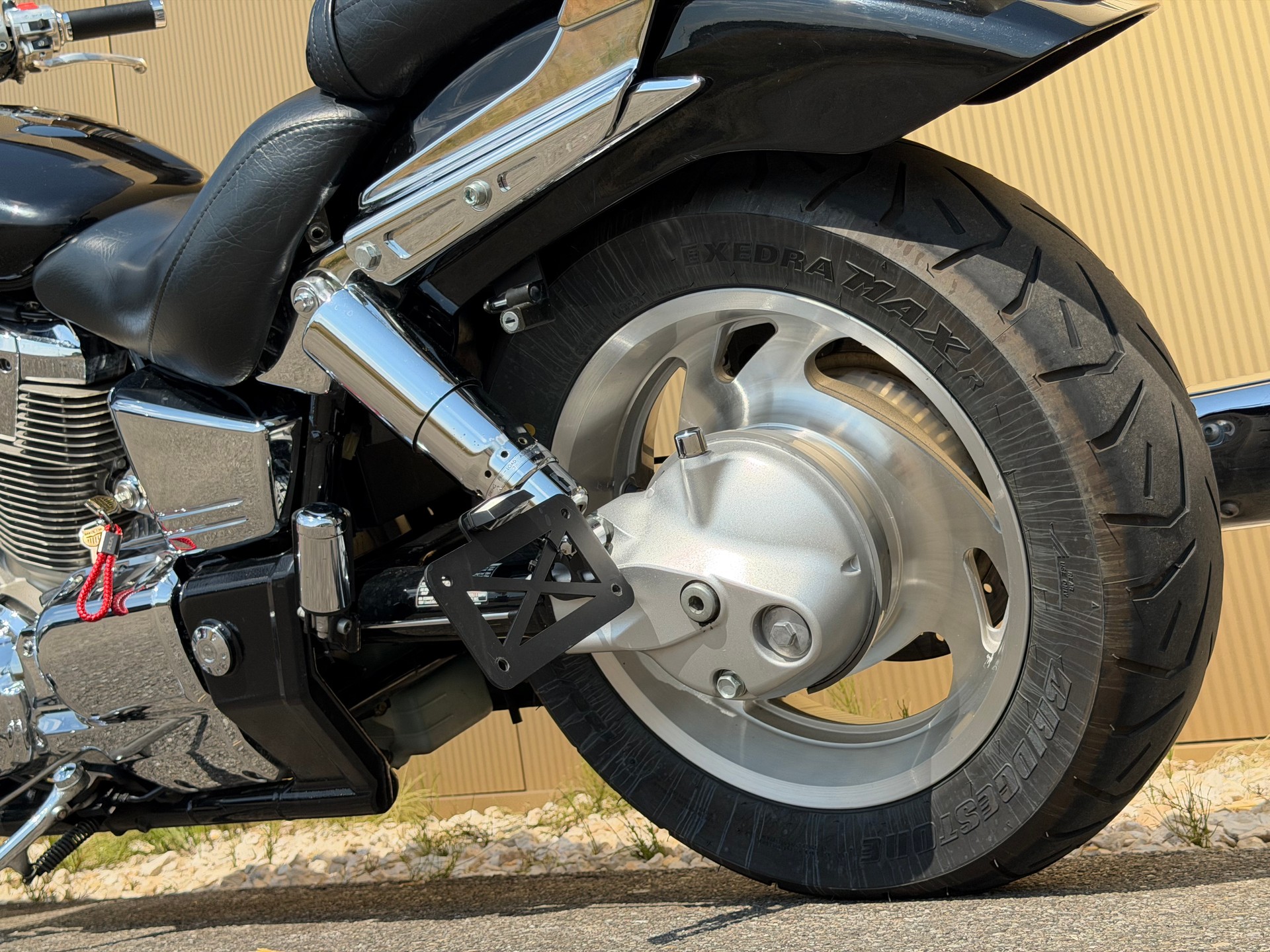 HONDA VTX 1800 C-image-13