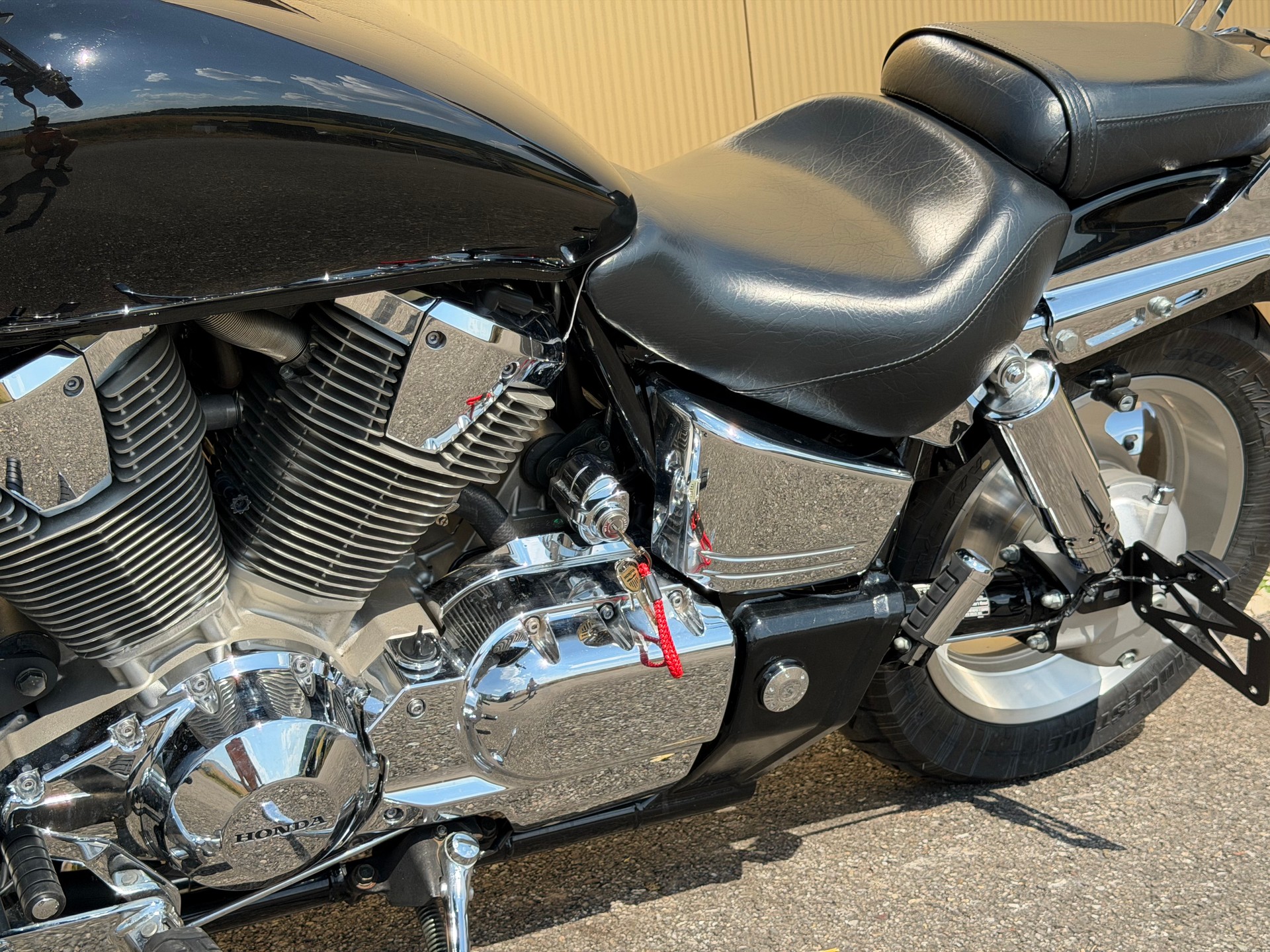 HONDA VTX 1800 C-image-14