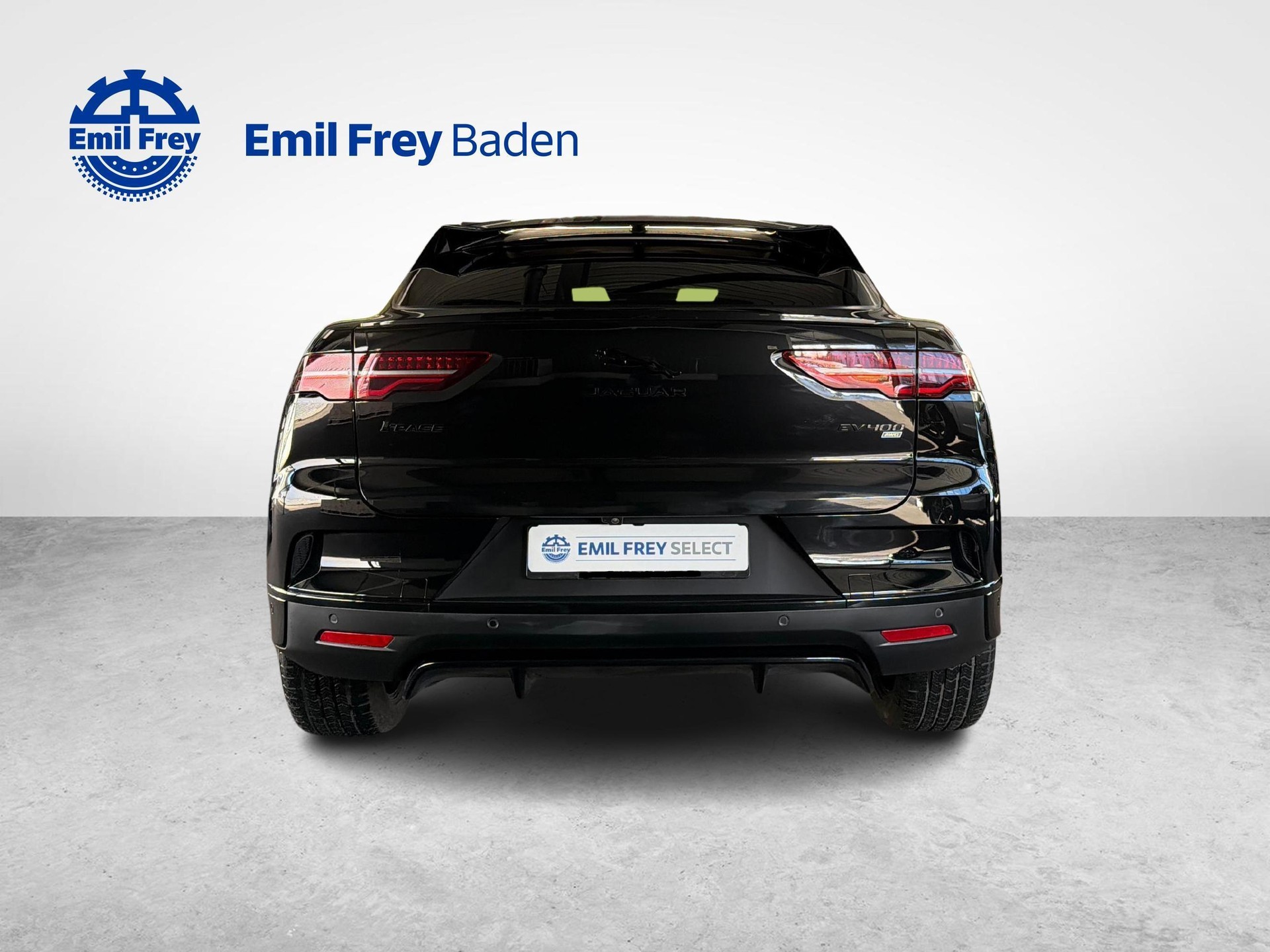 JAGUAR I-Pace EV400 SE AWD 3-Phasen / Leasing ab 3.99% mit Protect Autoversicherung-showroom-element-3