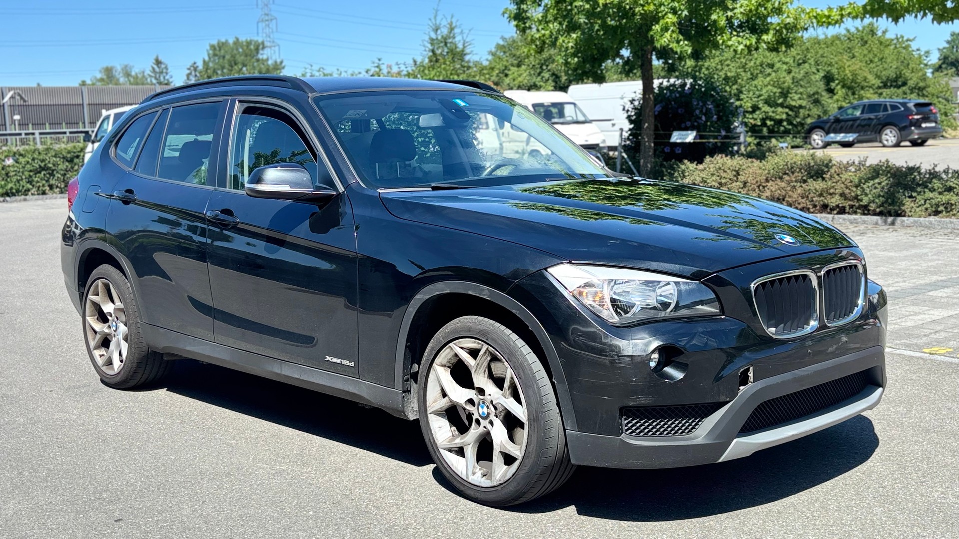 BMW X1 xDrive 18d-image-1