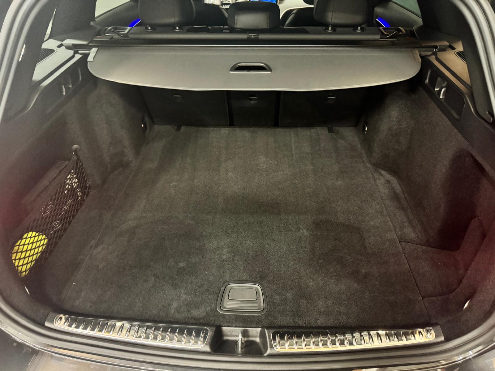 MERCEDES-BENZ C 220 d T 4Matic Swiss Star-image-24