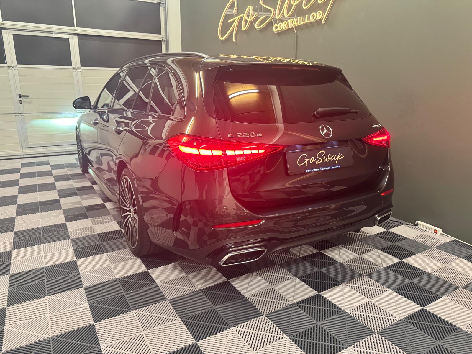 MERCEDES-BENZ C 220 d T 4Matic Swiss Star-showroom-element-3