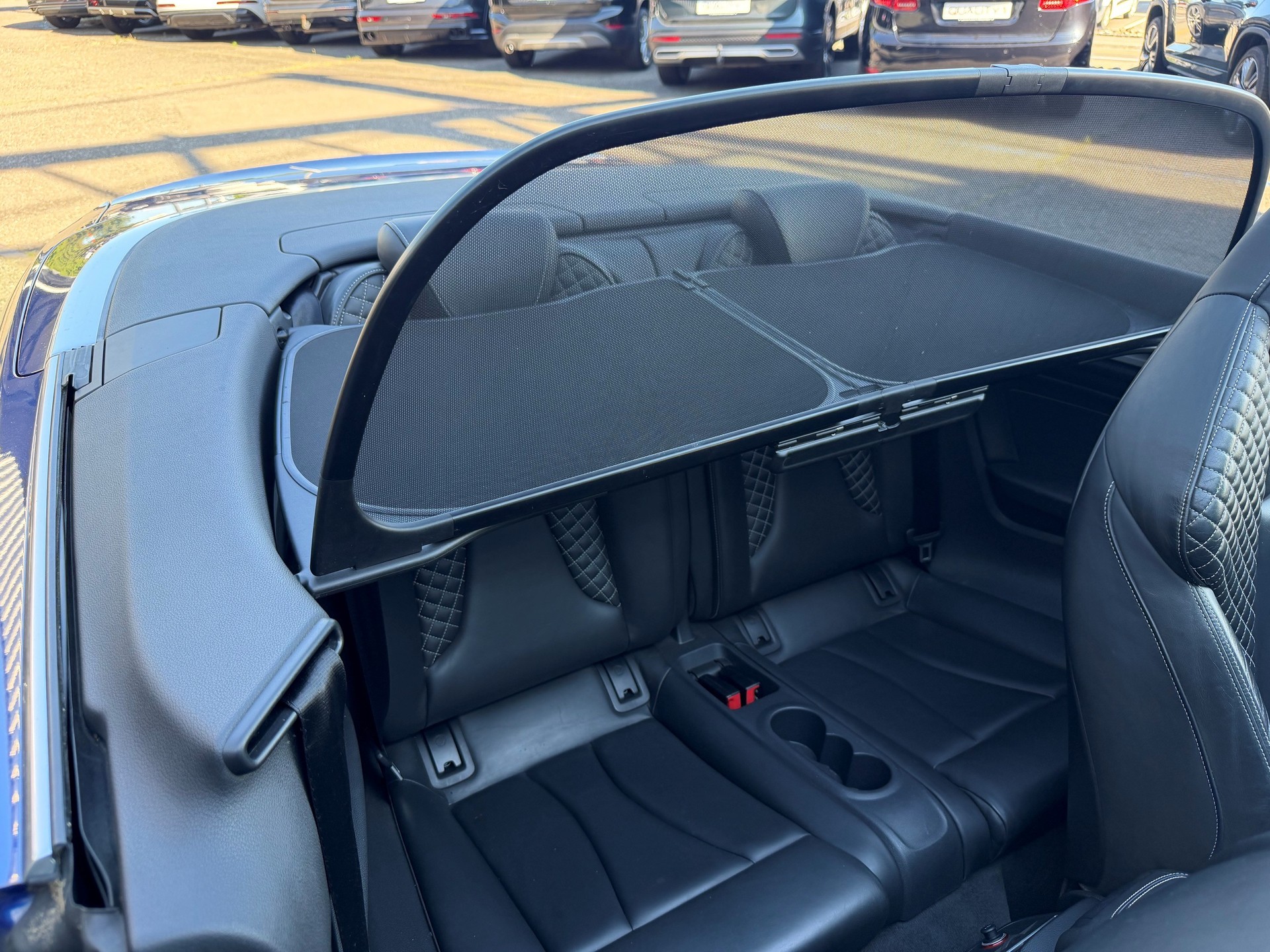 AUDI S3 Cabrio 2.0 TFSI quattro S-tronic-image-17