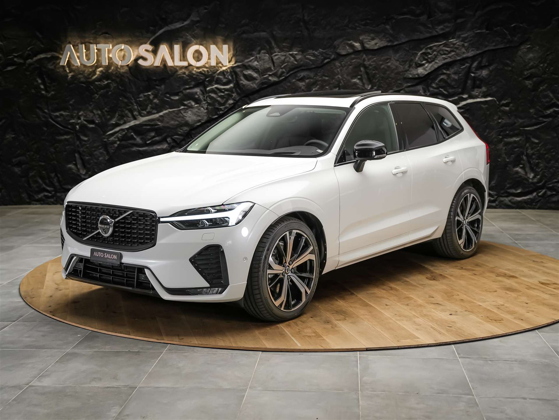 VOLVO XC60 B4 Diesel Mild Hybrid AWD Ultimate Dark Geartronic *Panorama*Head-Up*Standheizung*-showroom-element-1