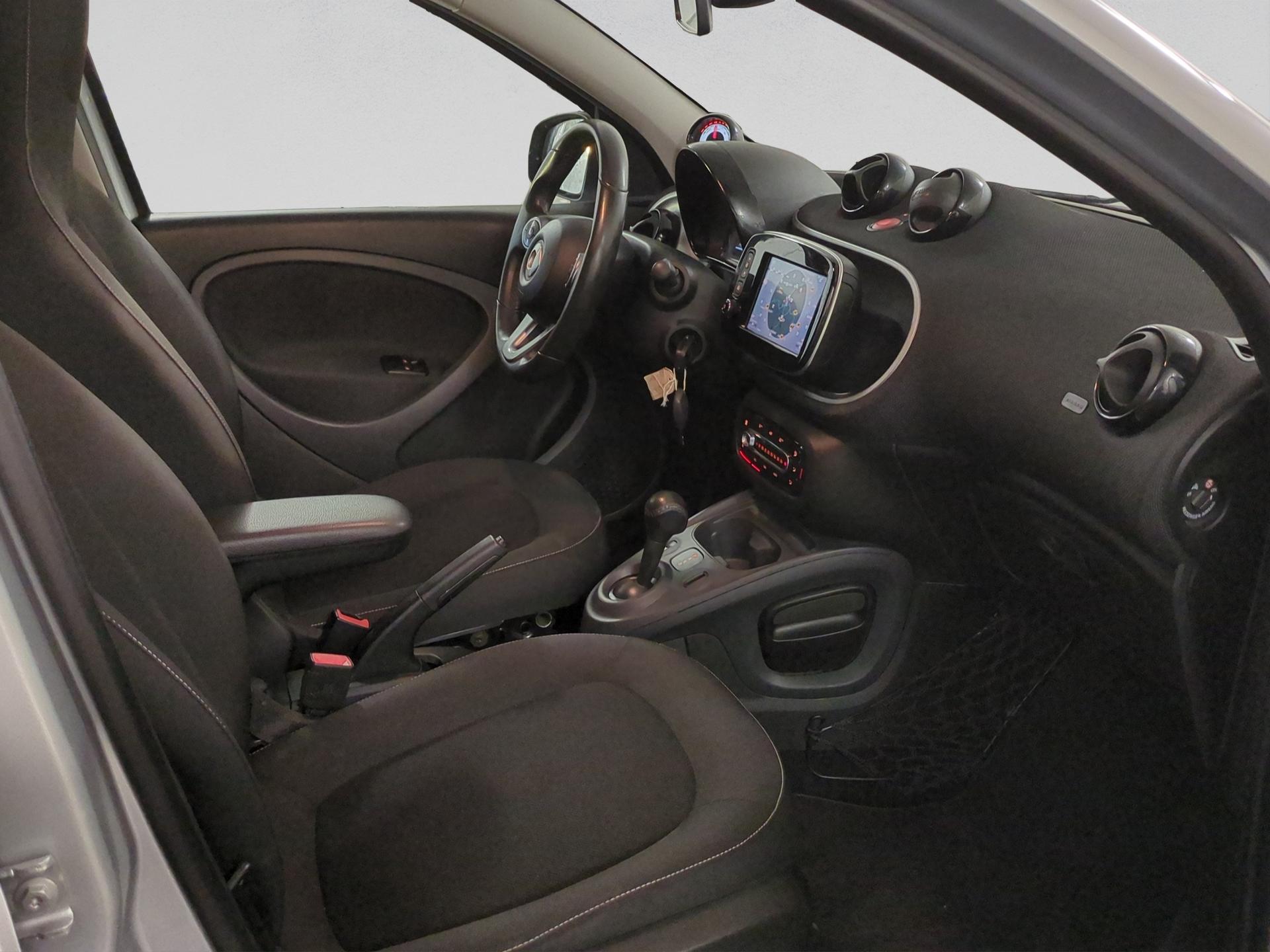 SMART forfour EQ passion-image-14