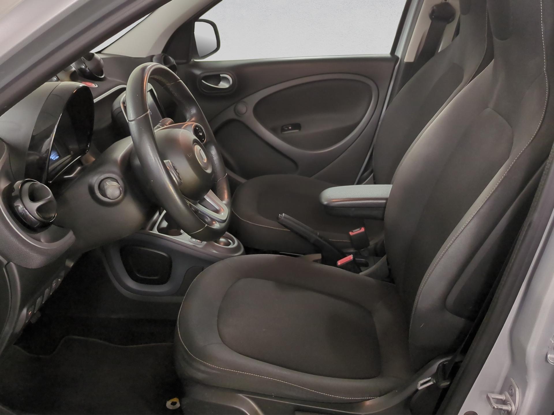 SMART forfour EQ passion-image-8