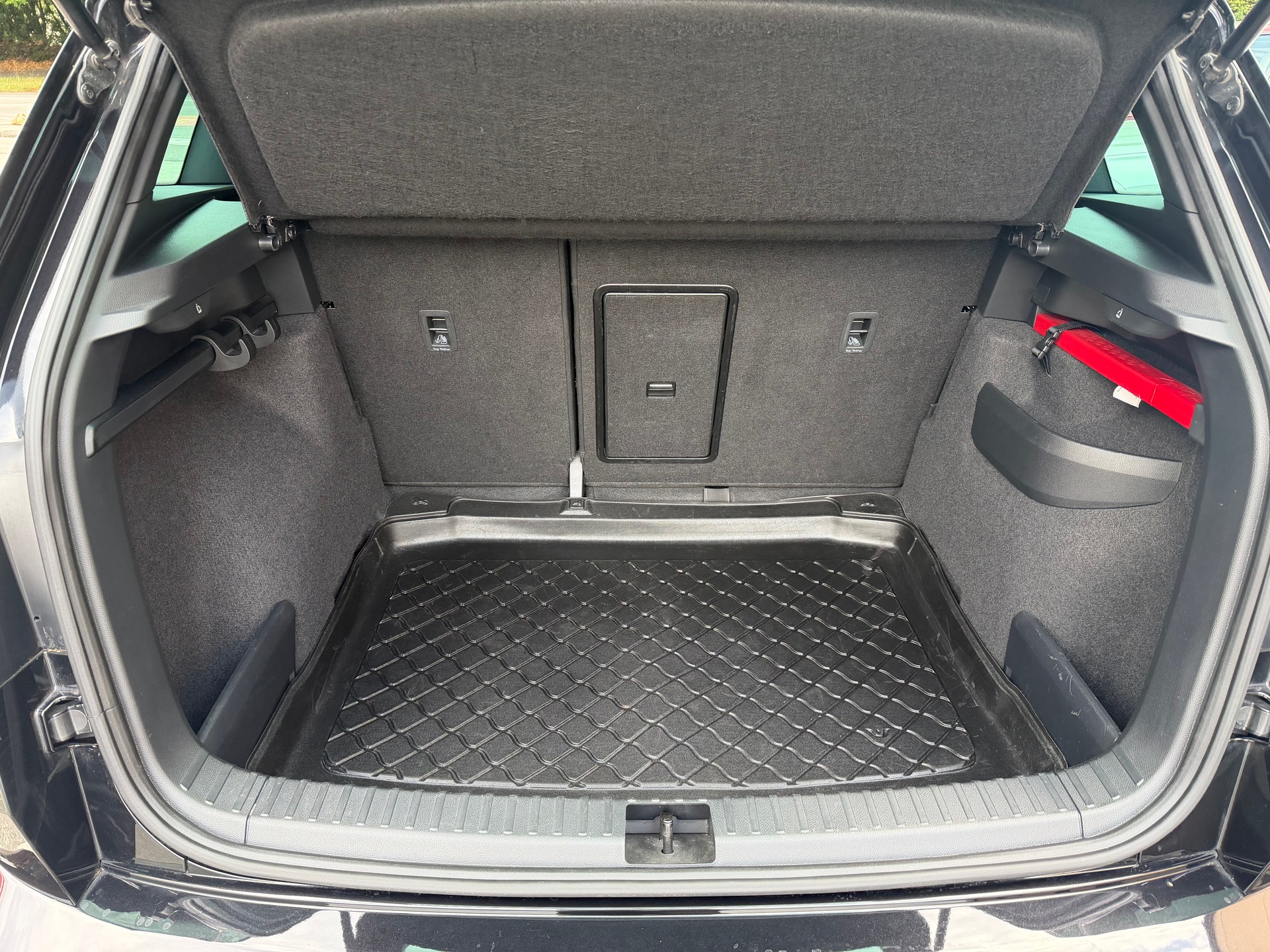 SKODA Karoq 1.5 TSI ACT SportLine DSG-image-7
