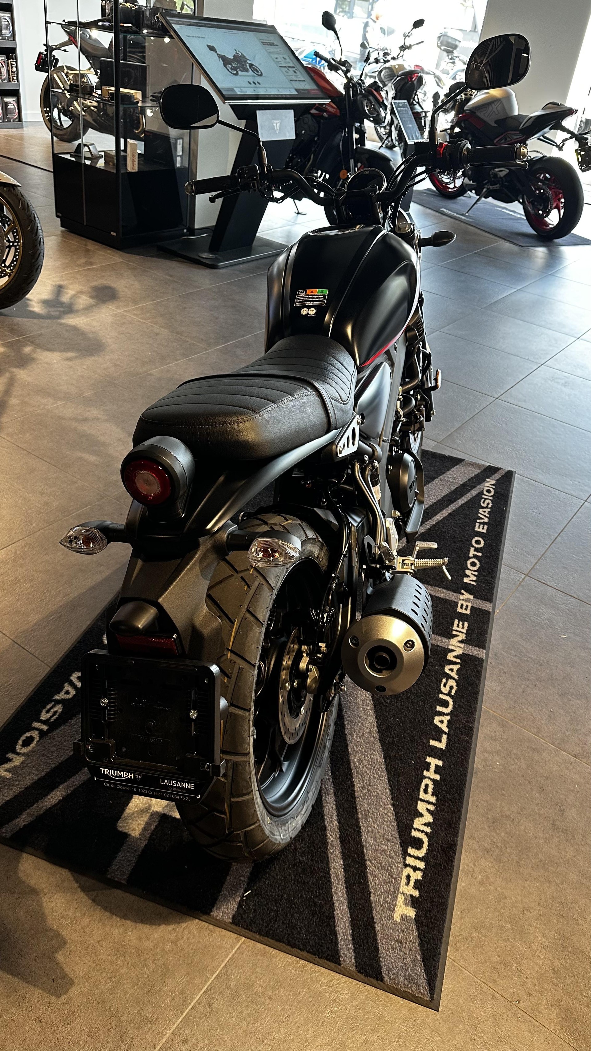 YAMAHA XSR 125-image-3