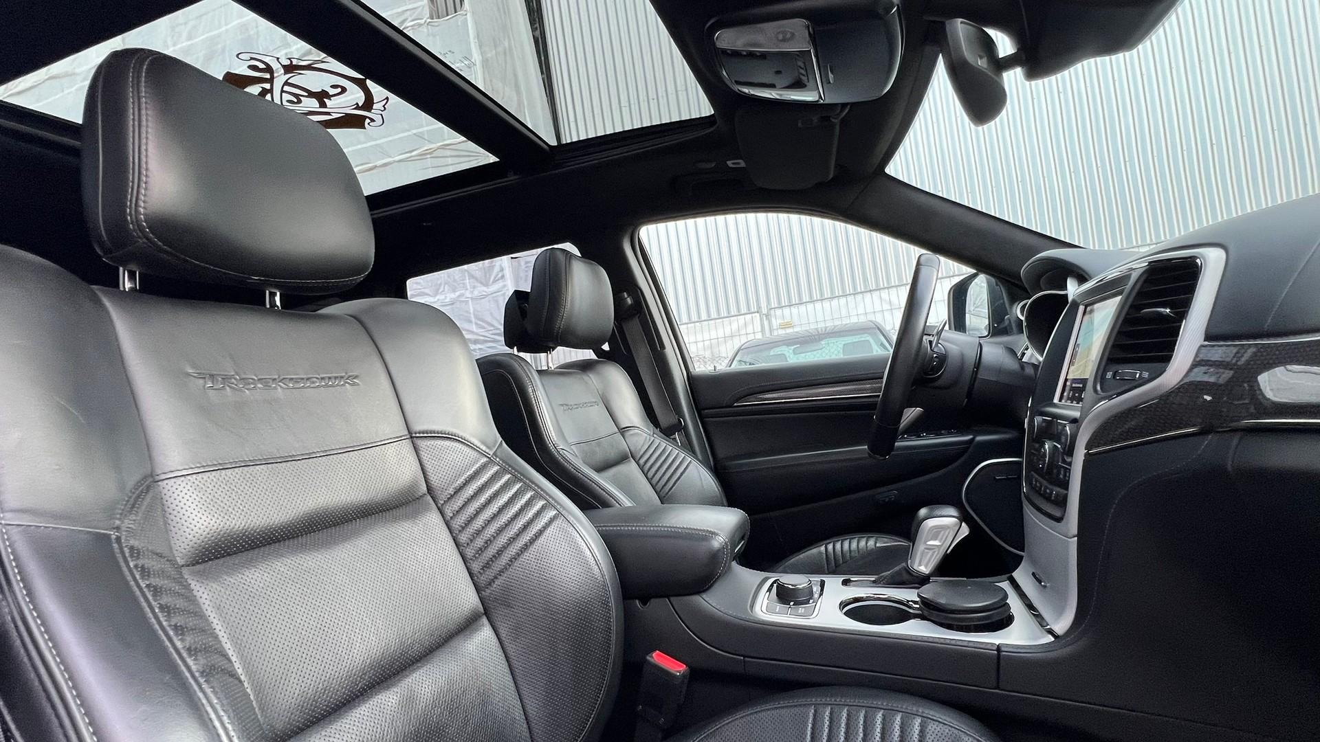 JEEP GRAND CHEROKEE 6.2 V8 HEMI TRACKHAWK AUTOMATIC l 710 PS-image-26