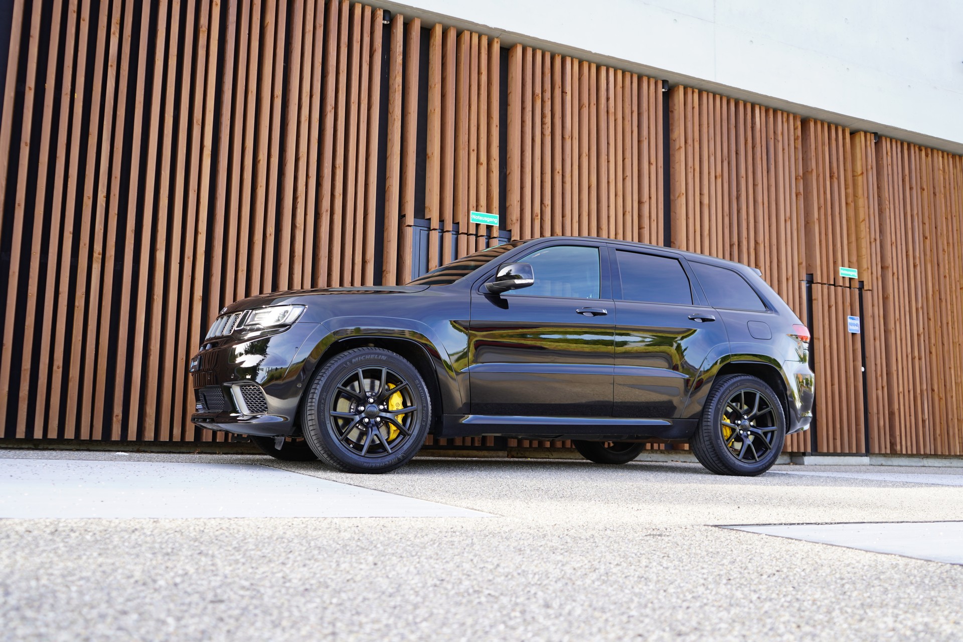 JEEP GRAND CHEROKEE 6.2 V8 HEMI TRACKHAWK AUTOMATIC l 710 PS-image-6