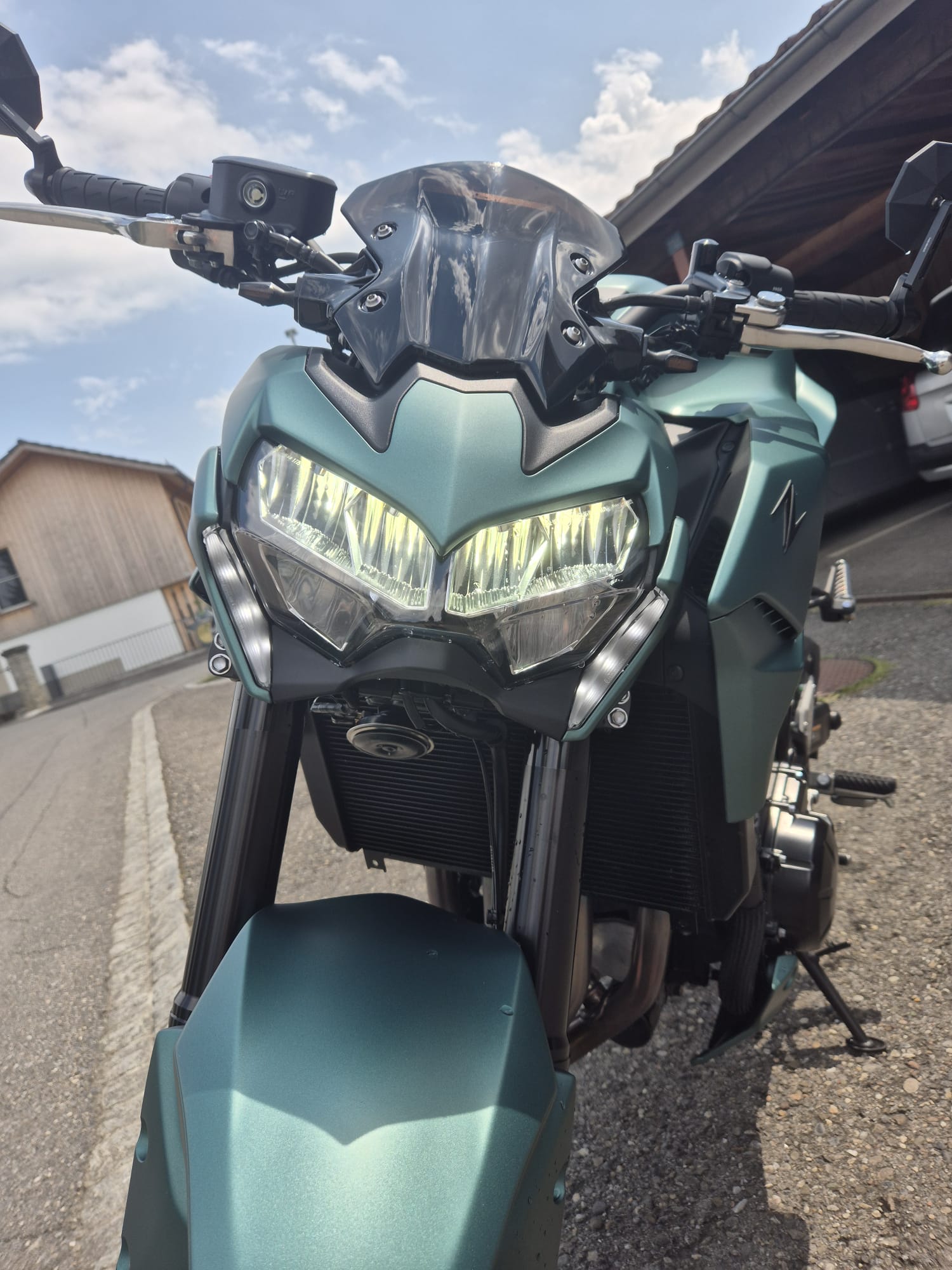KAWASAKI Z 900-image-4
