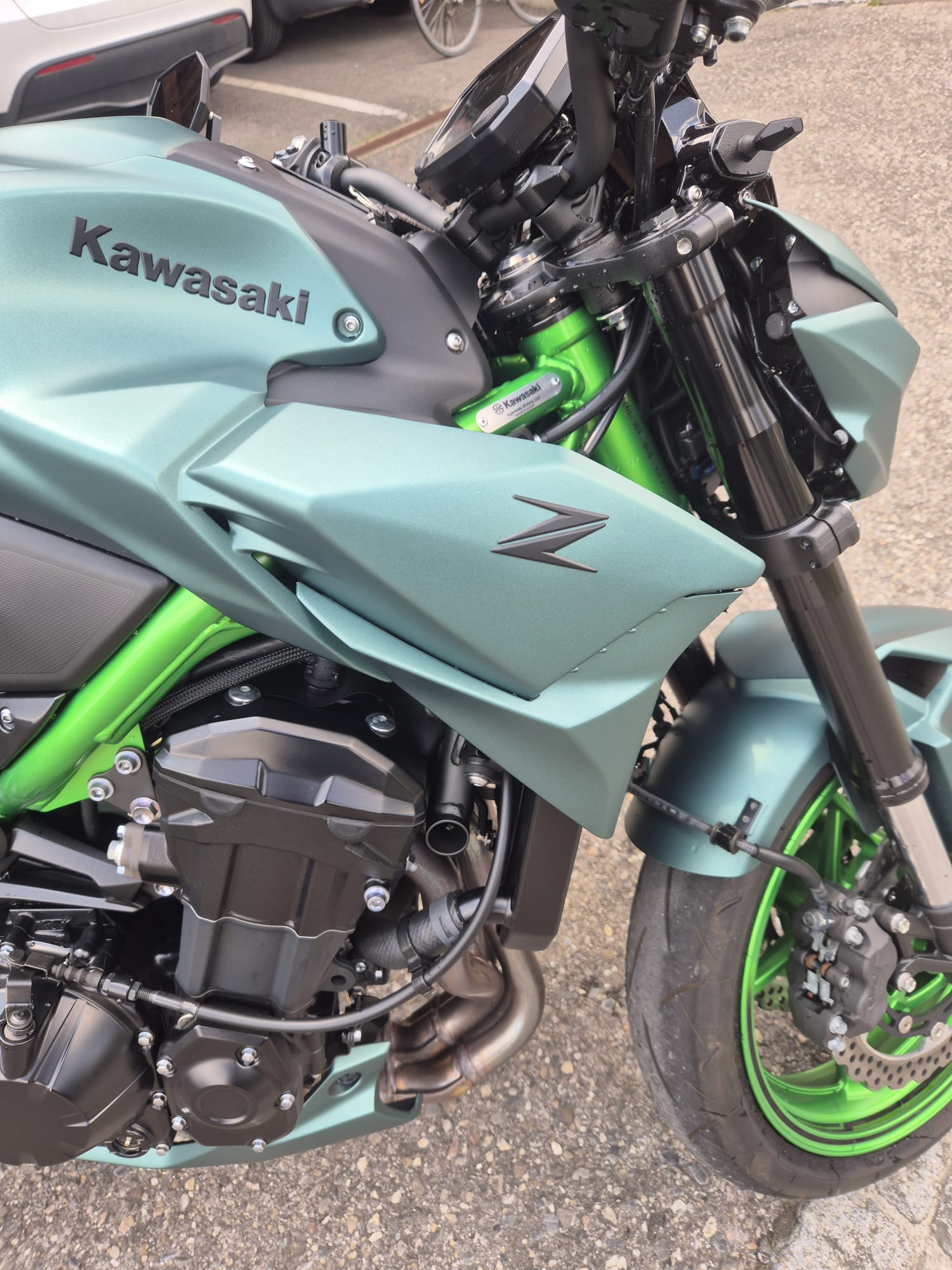KAWASAKI Z 900-image-9