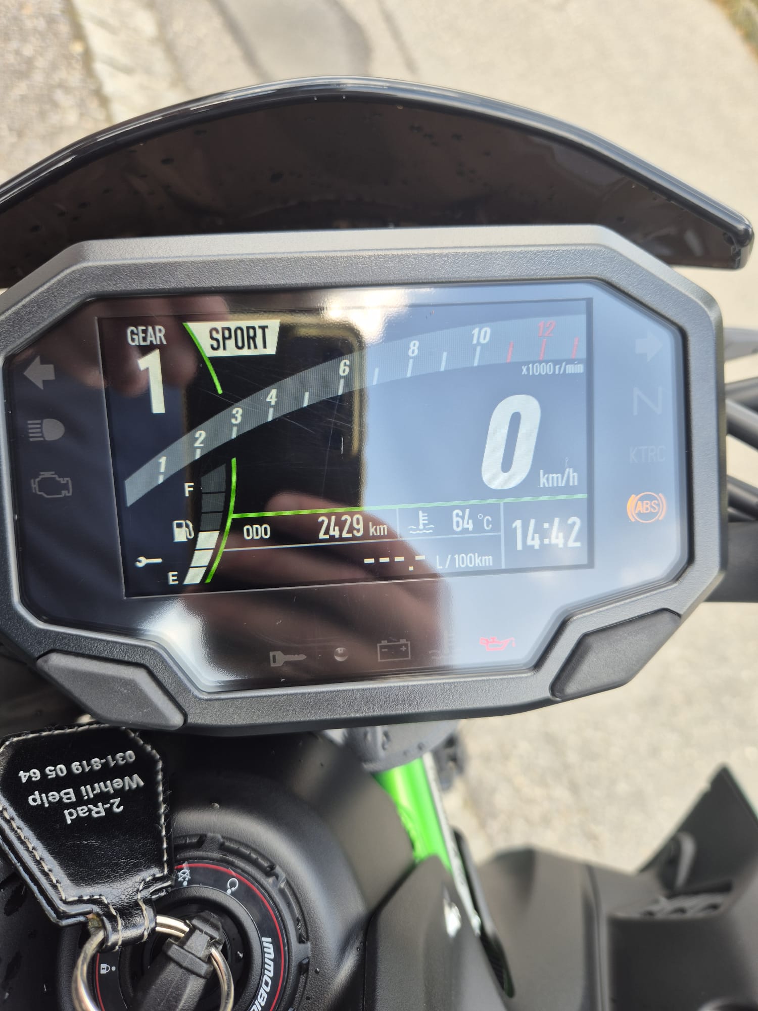 KAWASAKI Z 900-image-11
