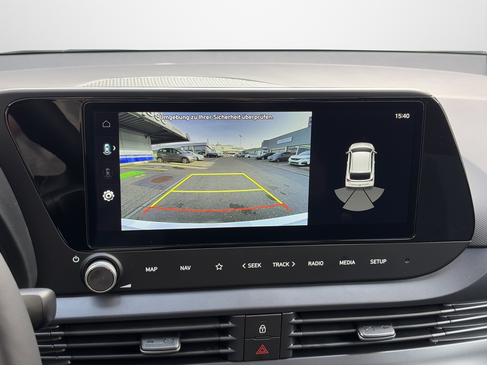 HYUNDAI i20 1.0 T-GDi Amplia Go Pack Safe Tec-image-12