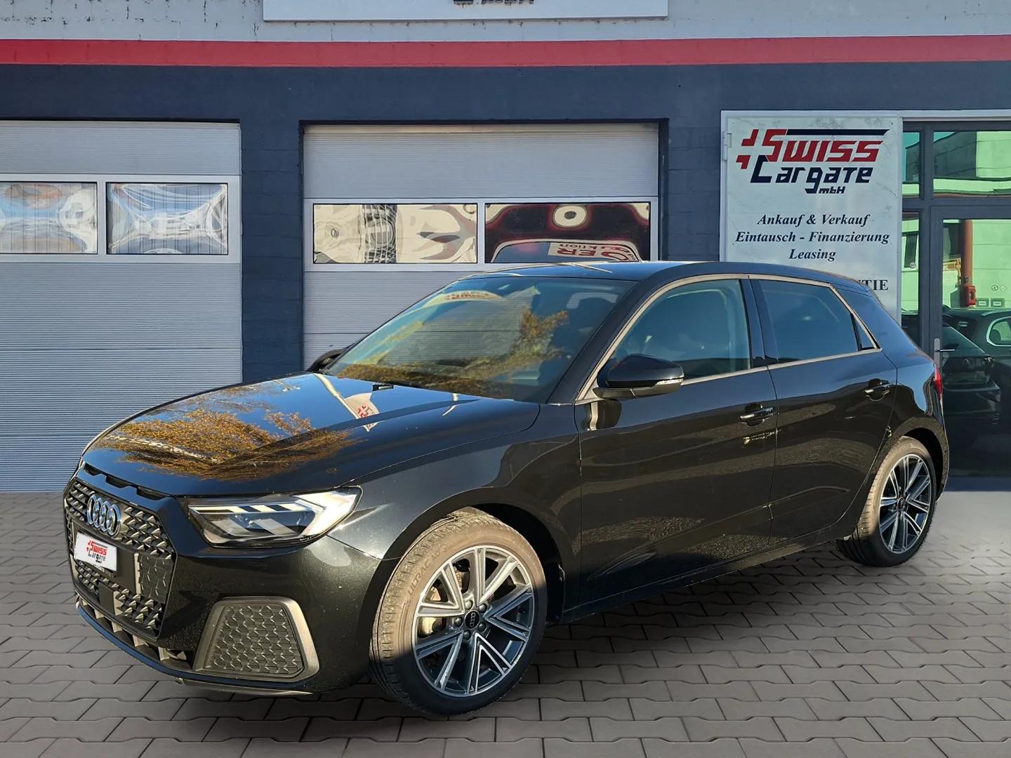 AUDI A1 Sportback 30 TFSI S-tronic Intense mit 5J Werksgarantie oder bis 100000km-showroom-element-3