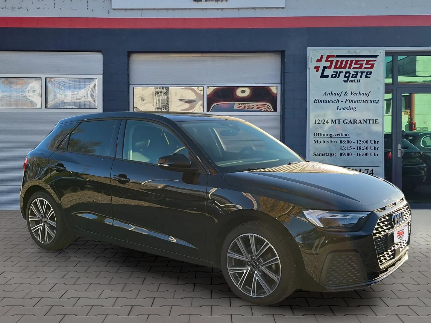 AUDI A1 Sportback 30 TFSI S-tronic Intense mit 5J Werksgarantie oder bis 100000km-showroom-element-1
