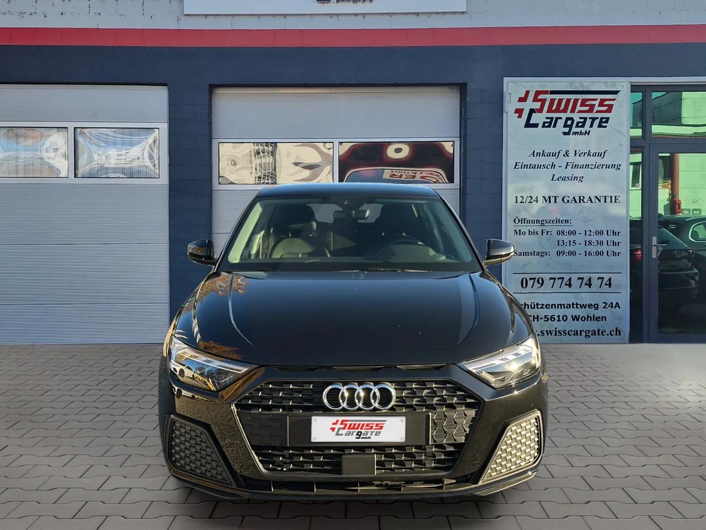 AUDI A1 Sportback 30 TFSI S-tronic Intense mit 5J Werksgarantie oder bis 100000km-showroom-element-2