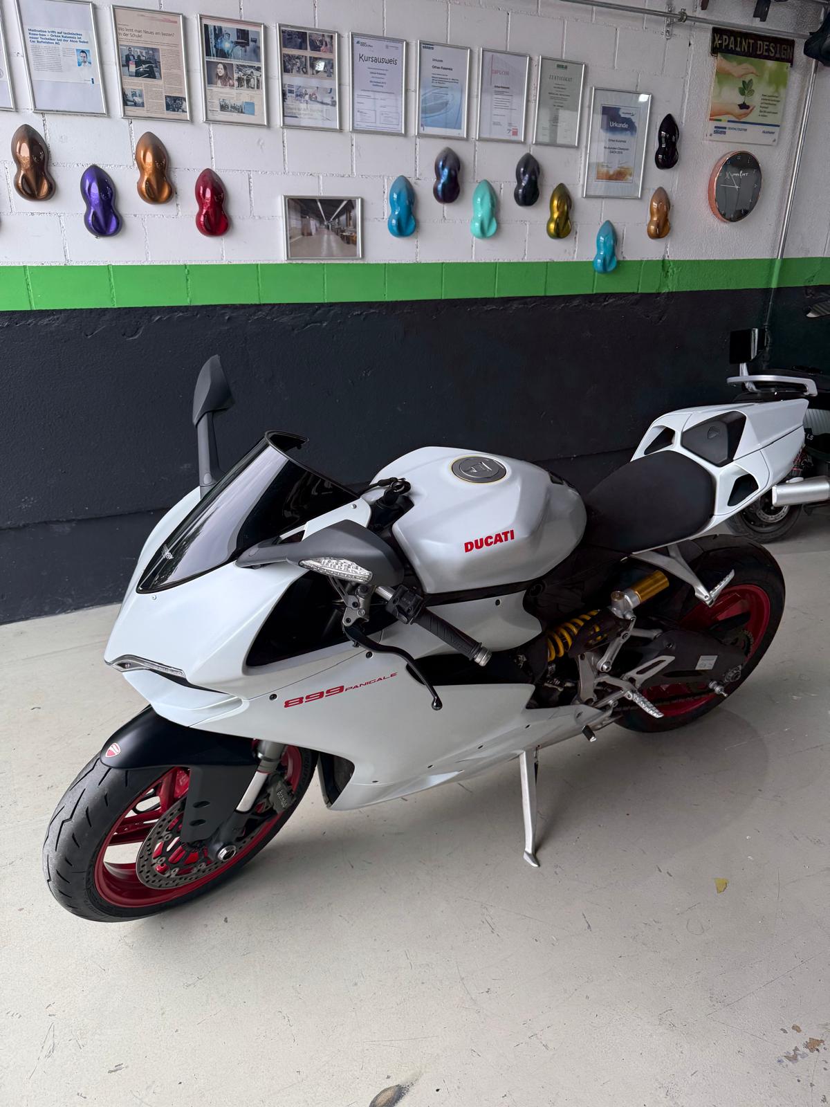 DUCATI Panigale 899-image-1