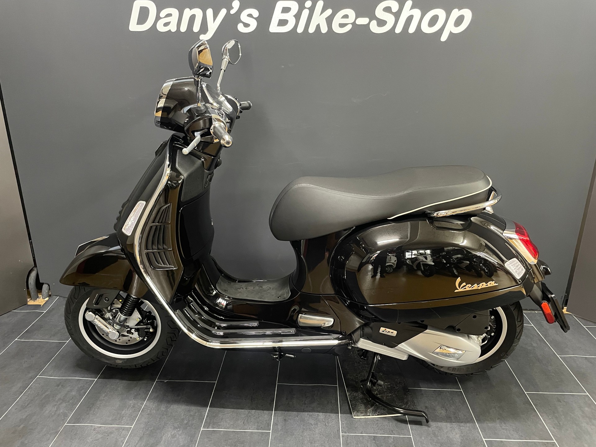 PIAGGIO Vespa GTS Super 125 MY25 E5+ (4 Jahre Garantie)-image-4