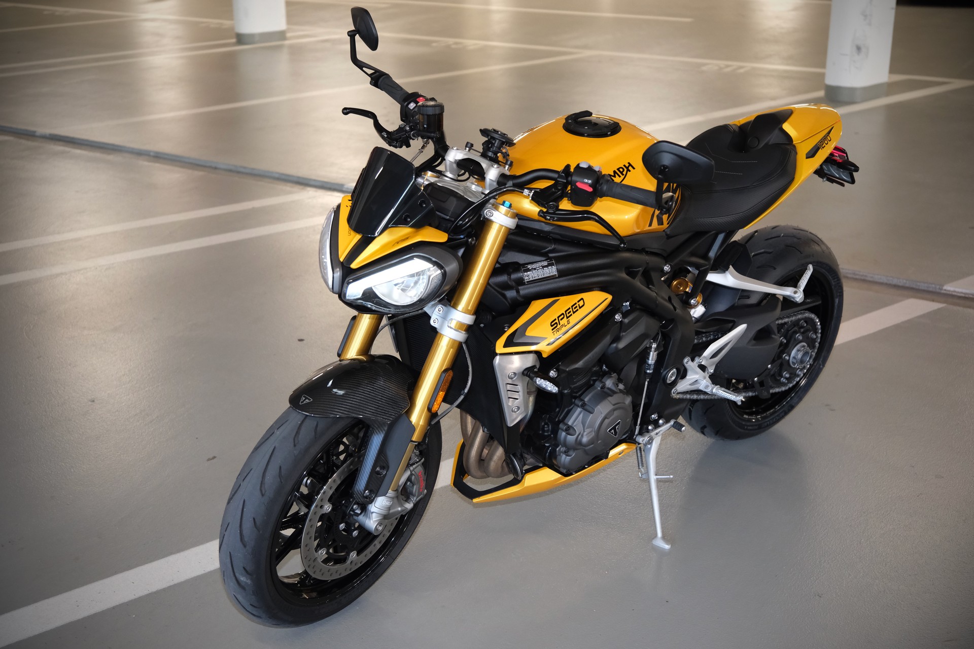 TRIUMPH Speed Triple 1200 RS-image-1
