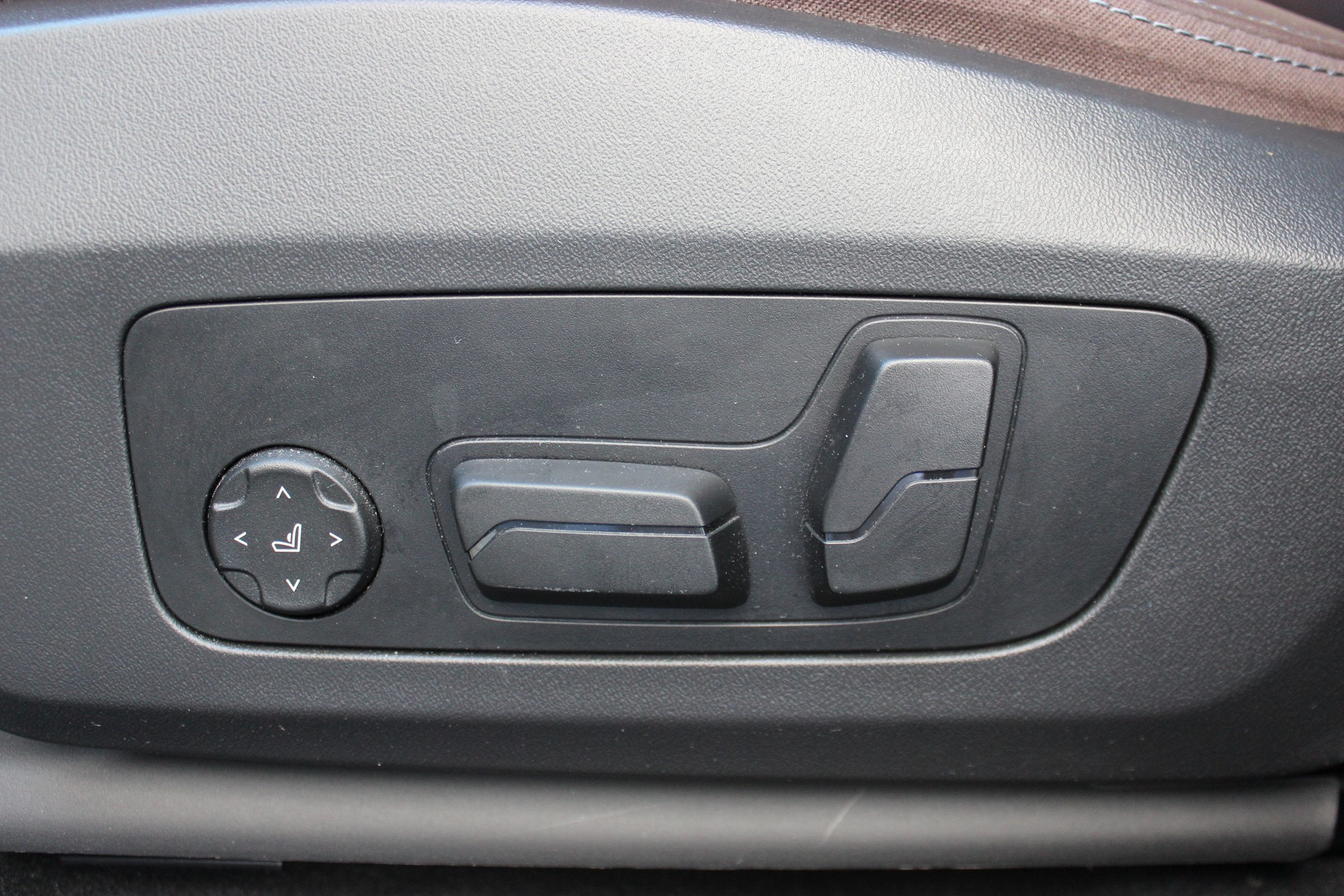 BMW X1 xDrive 30e M Sport Pro-image-9