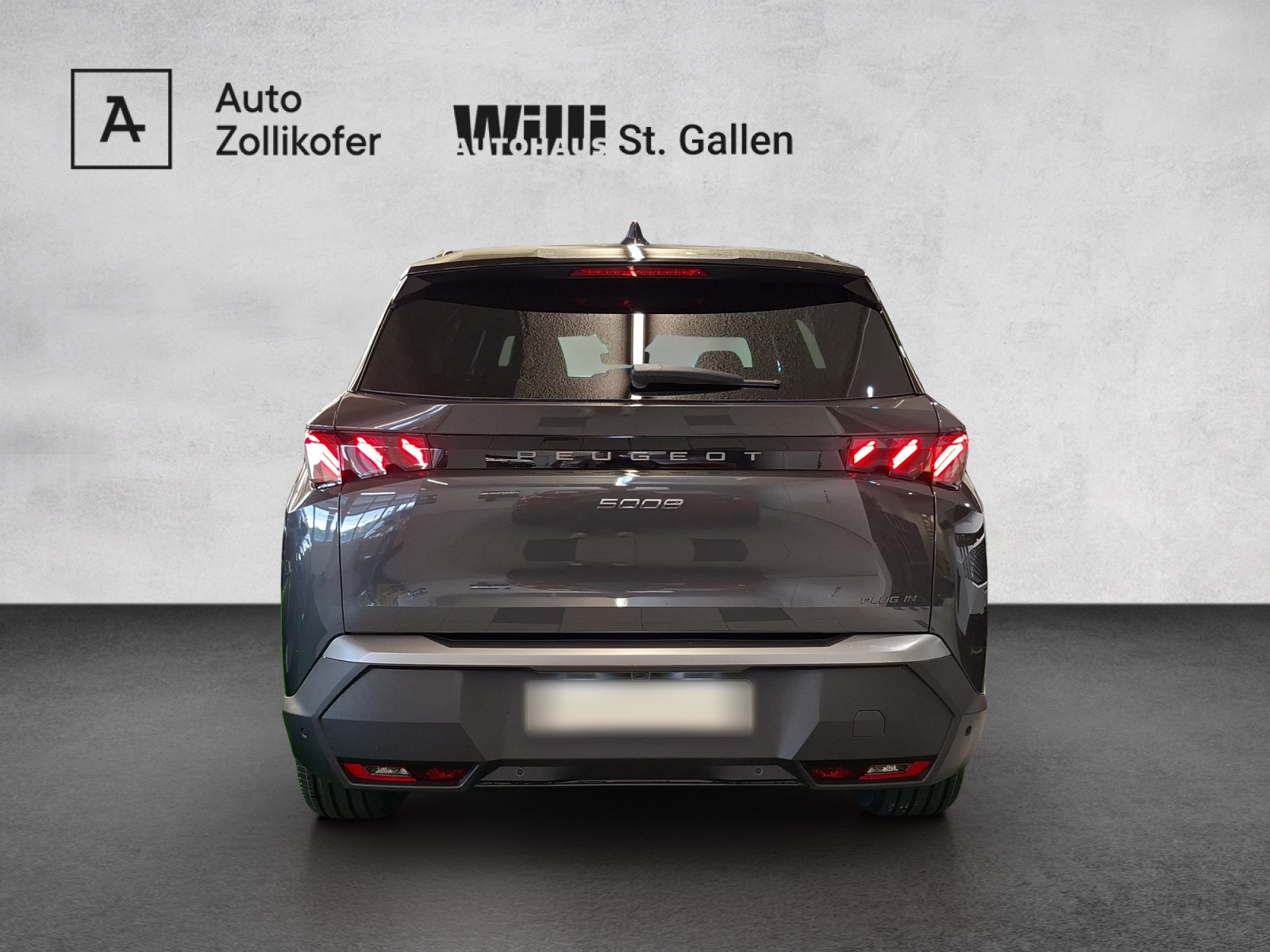 PEUGEOT 5008 1.6 PHEV 225 GT Exclusive-image-4