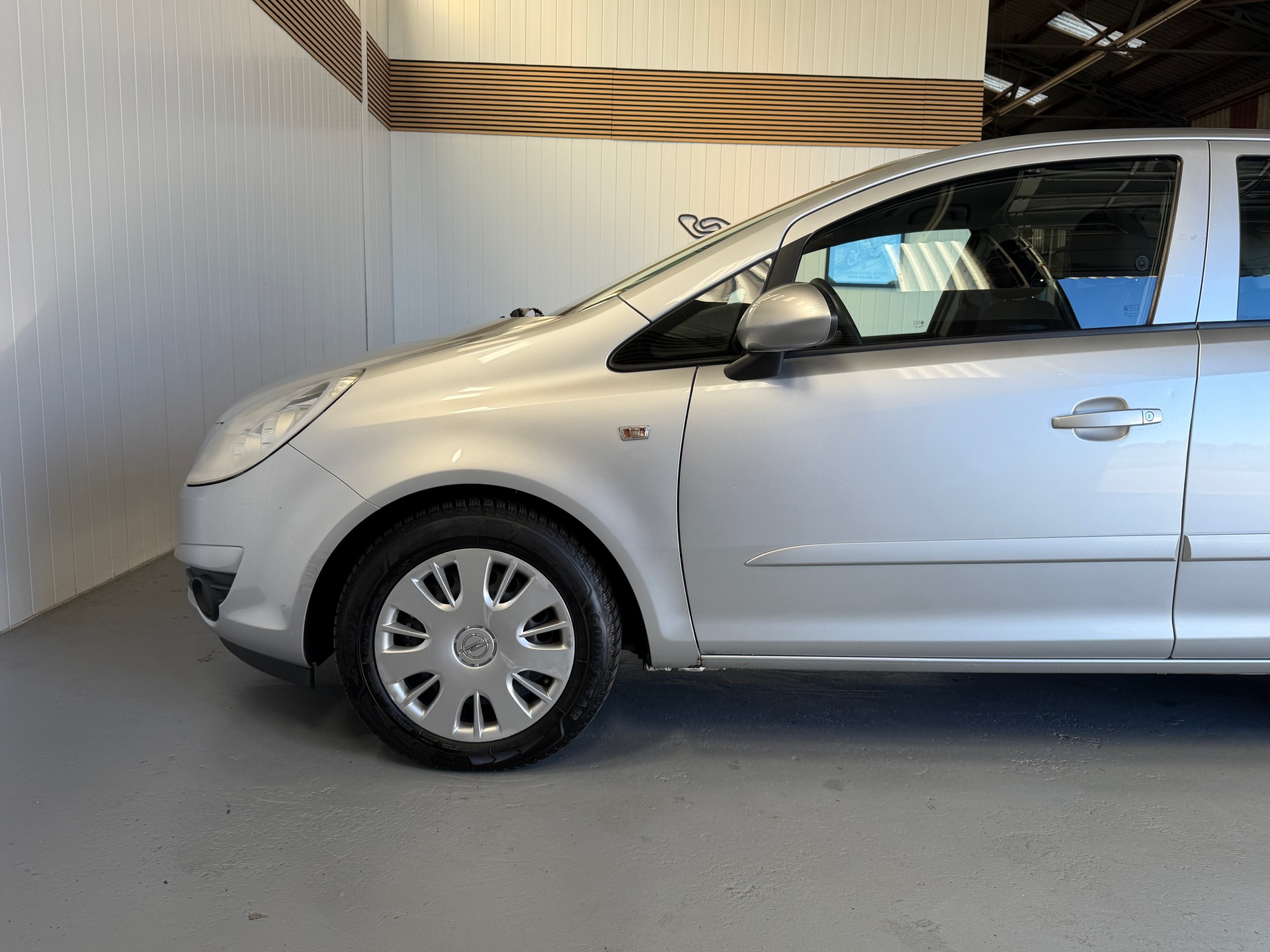 OPEL Corsa 1.4 Automatik-image-7